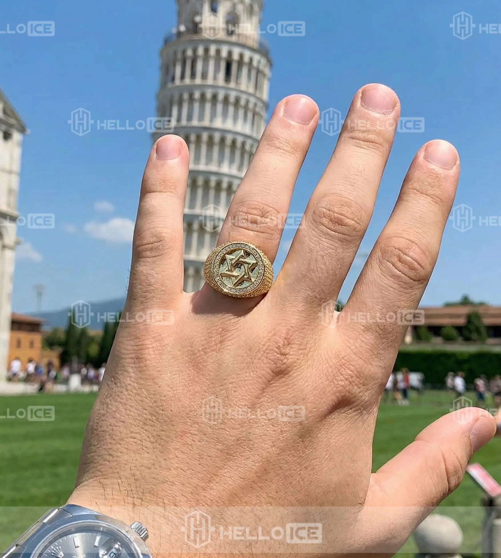 Helloice Review Image