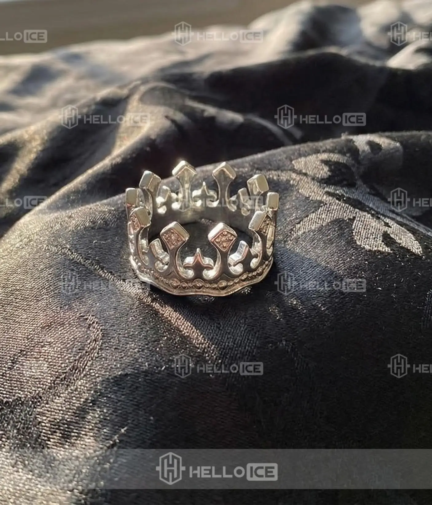 Helloice Review Image