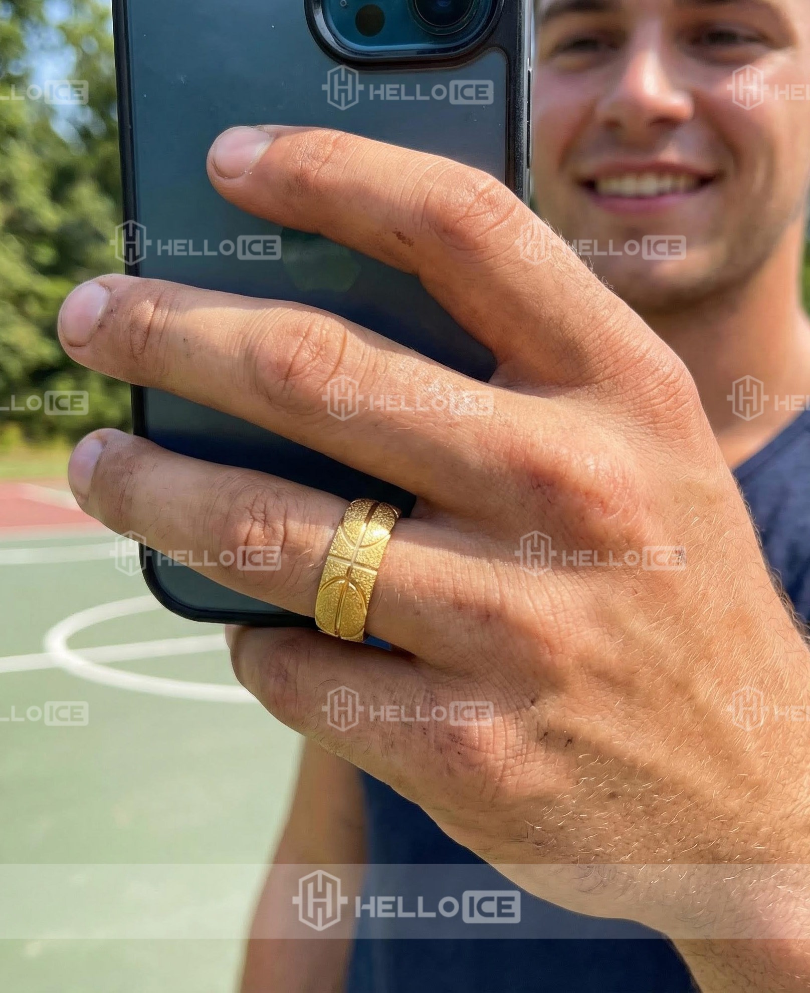 Helloice Review Image