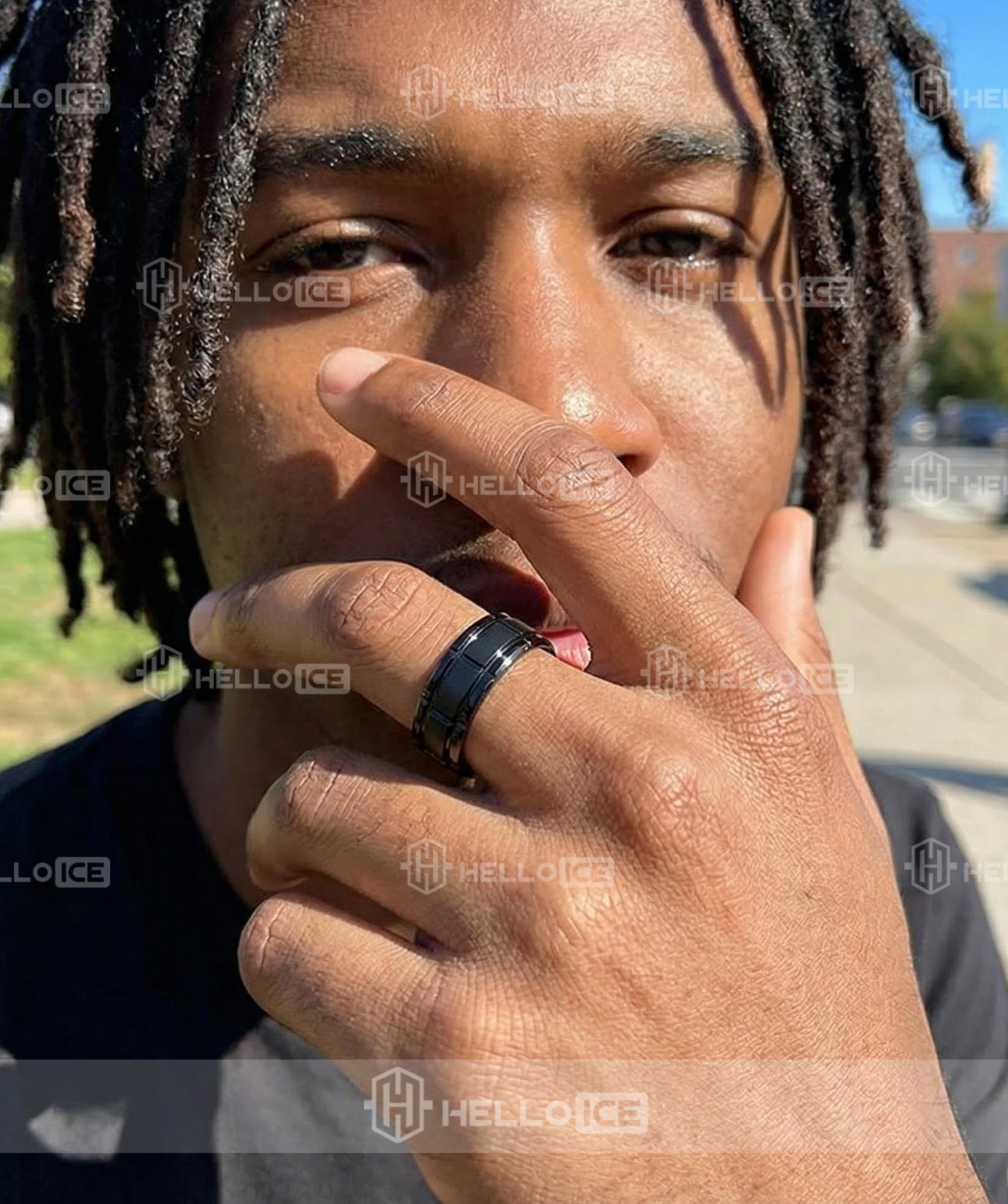 Helloice Review Image