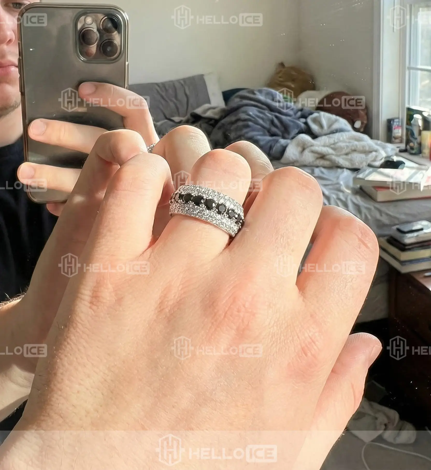 Helloice Review Image