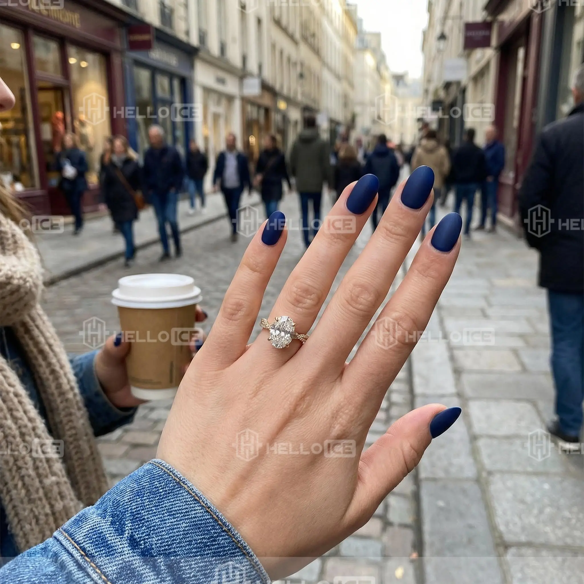 Helloice Review Image