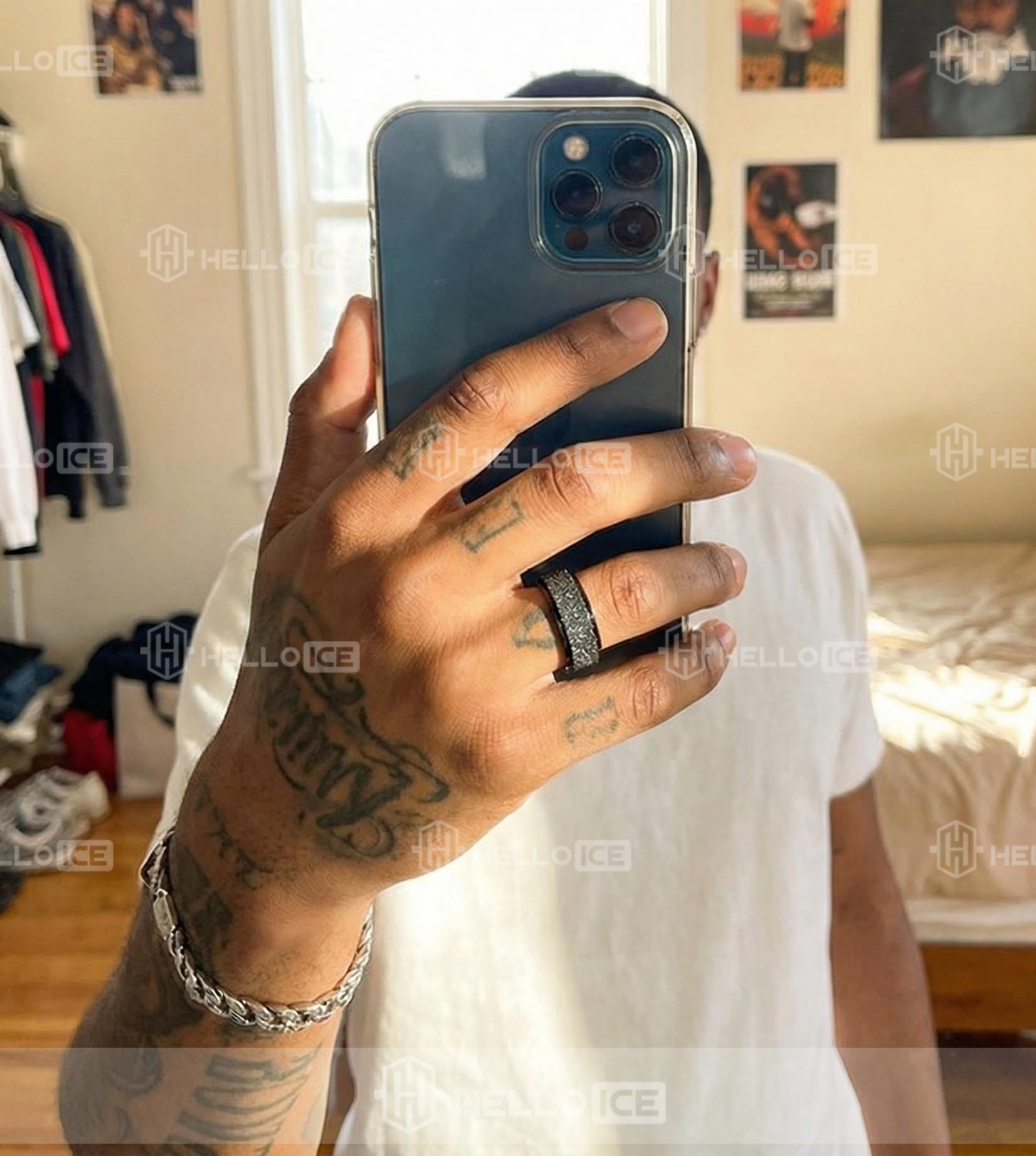 Helloice Review Image