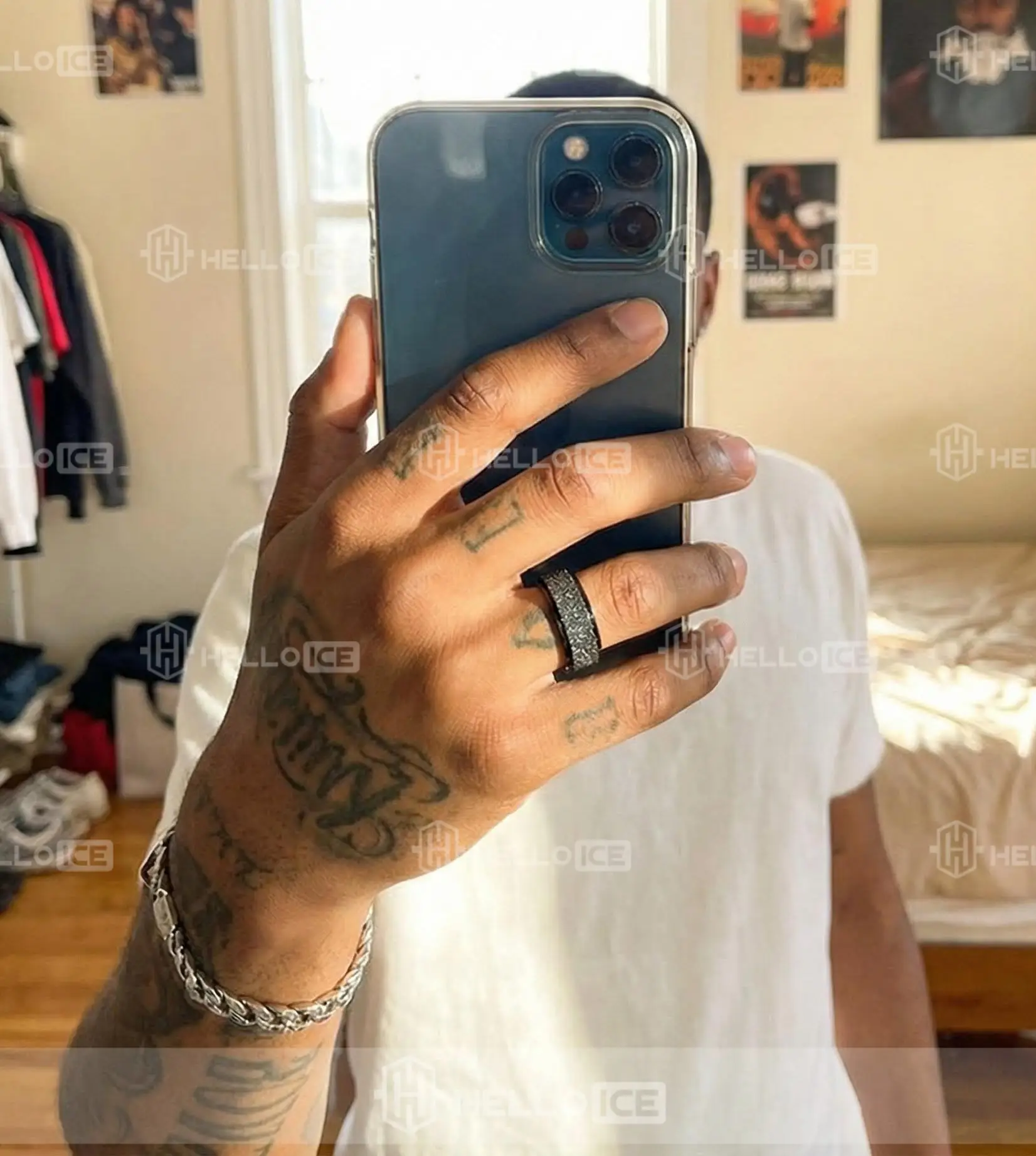 Helloice Review Image