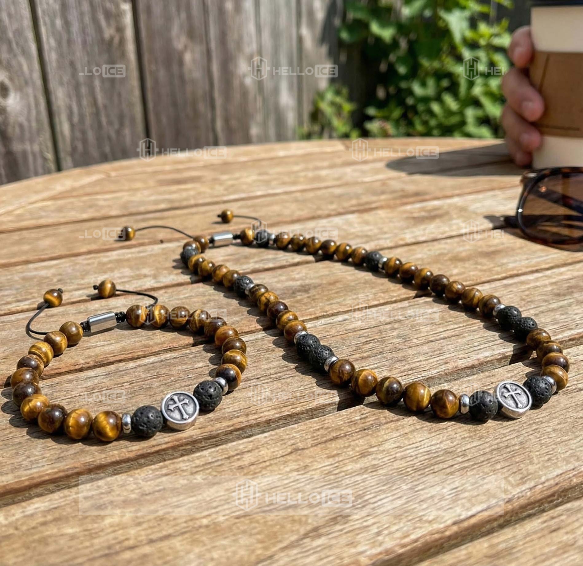 Helloice Review Image