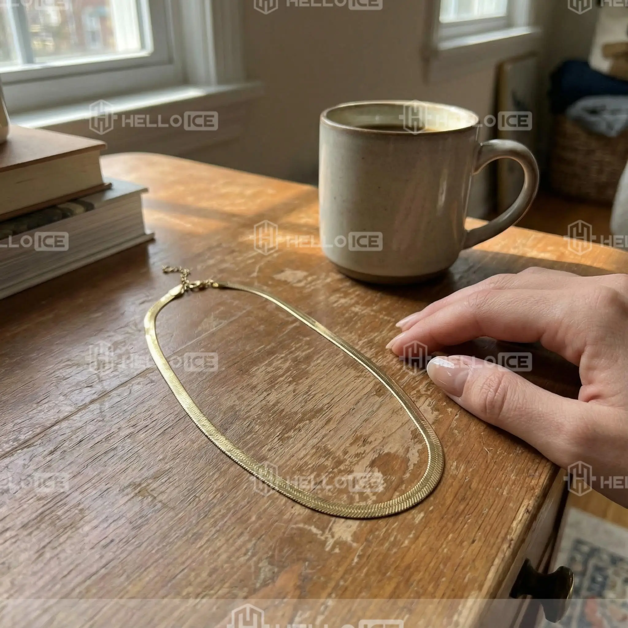 Helloice Review Image