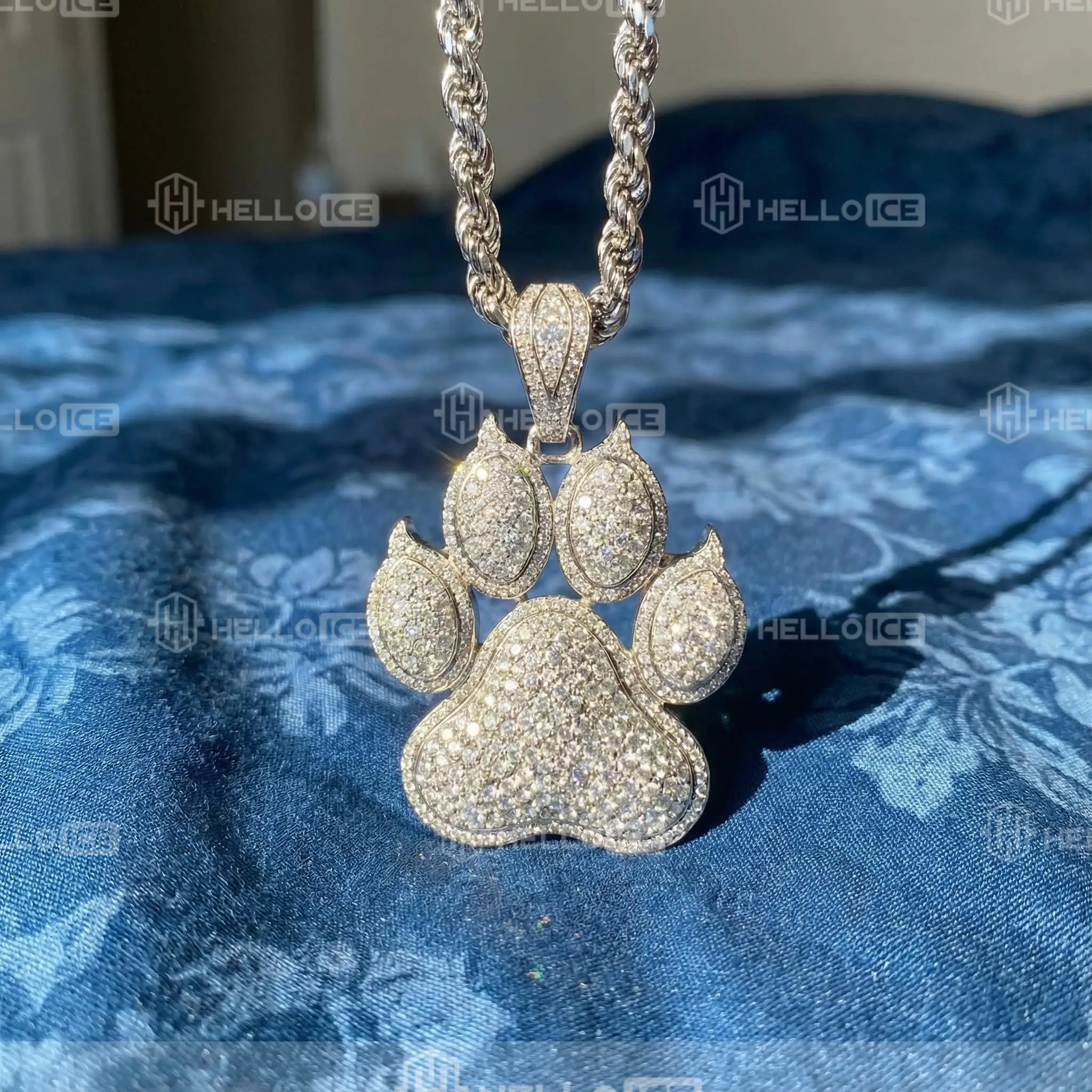 Helloice Review Image