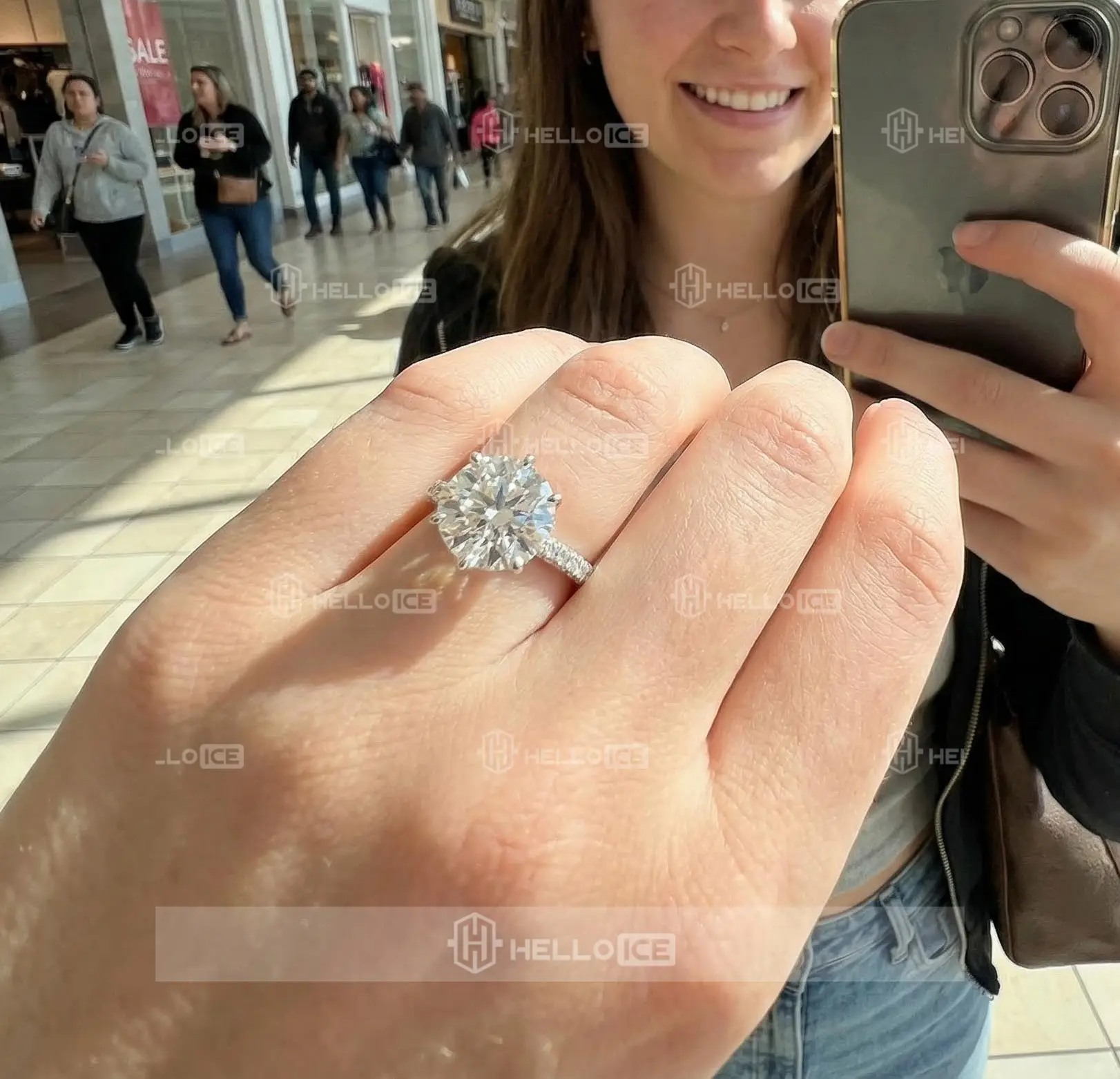 Helloice Review Image