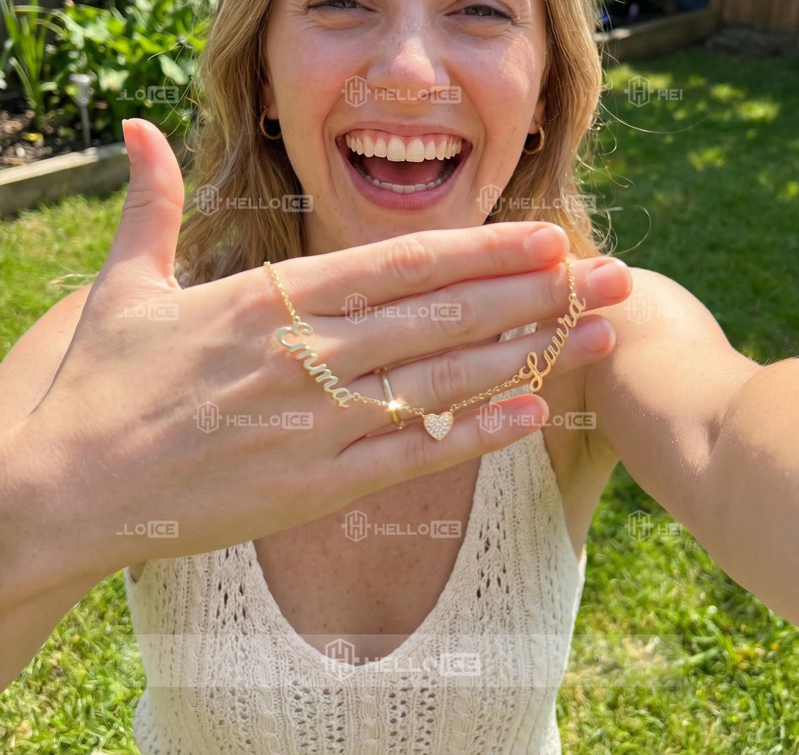 Helloice Review Image