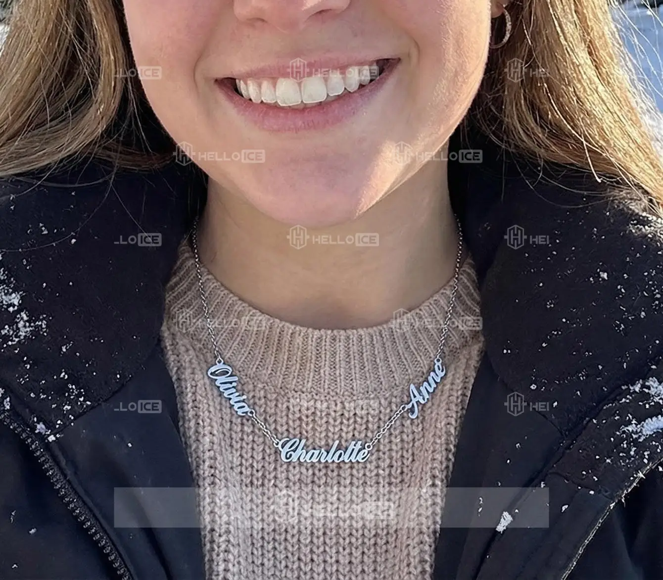 Helloice Review Image