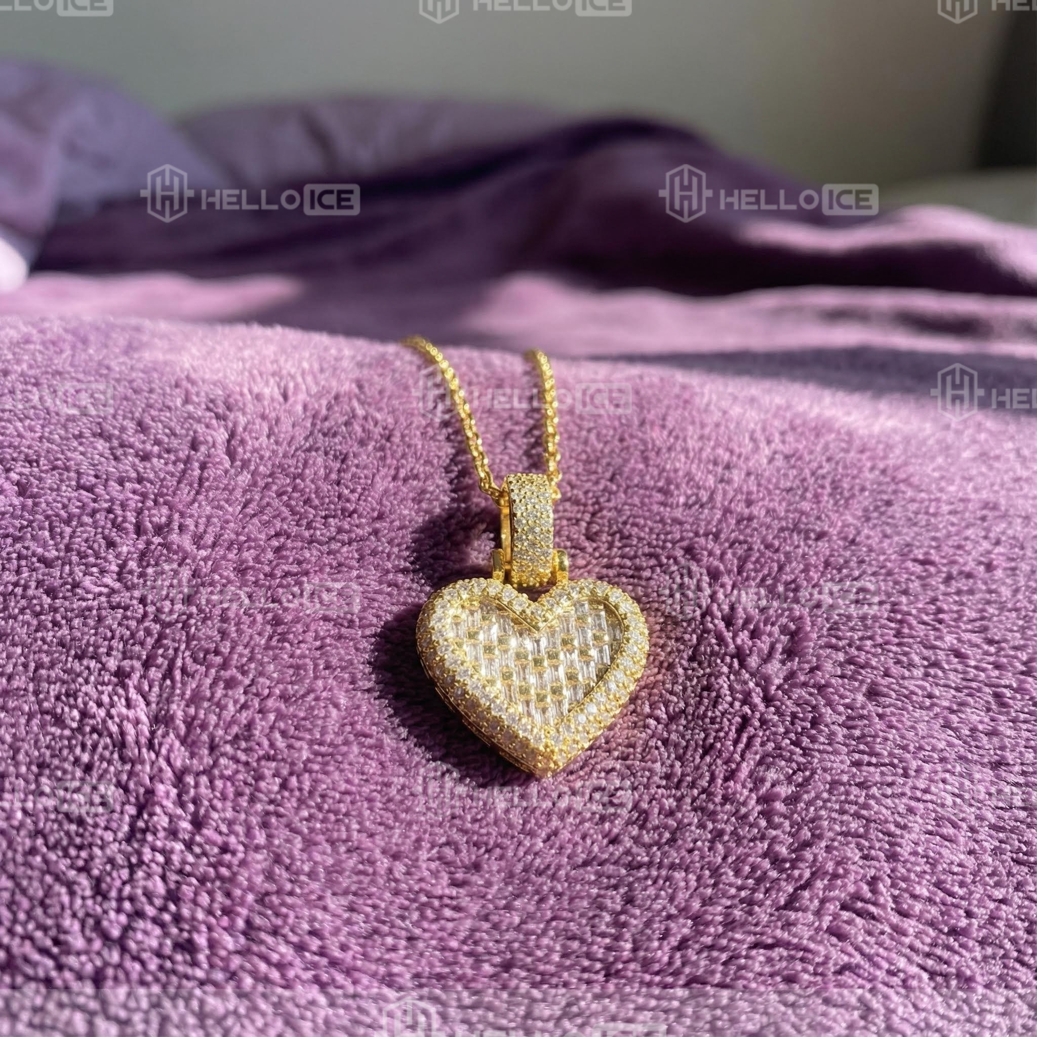 Helloice Review Image