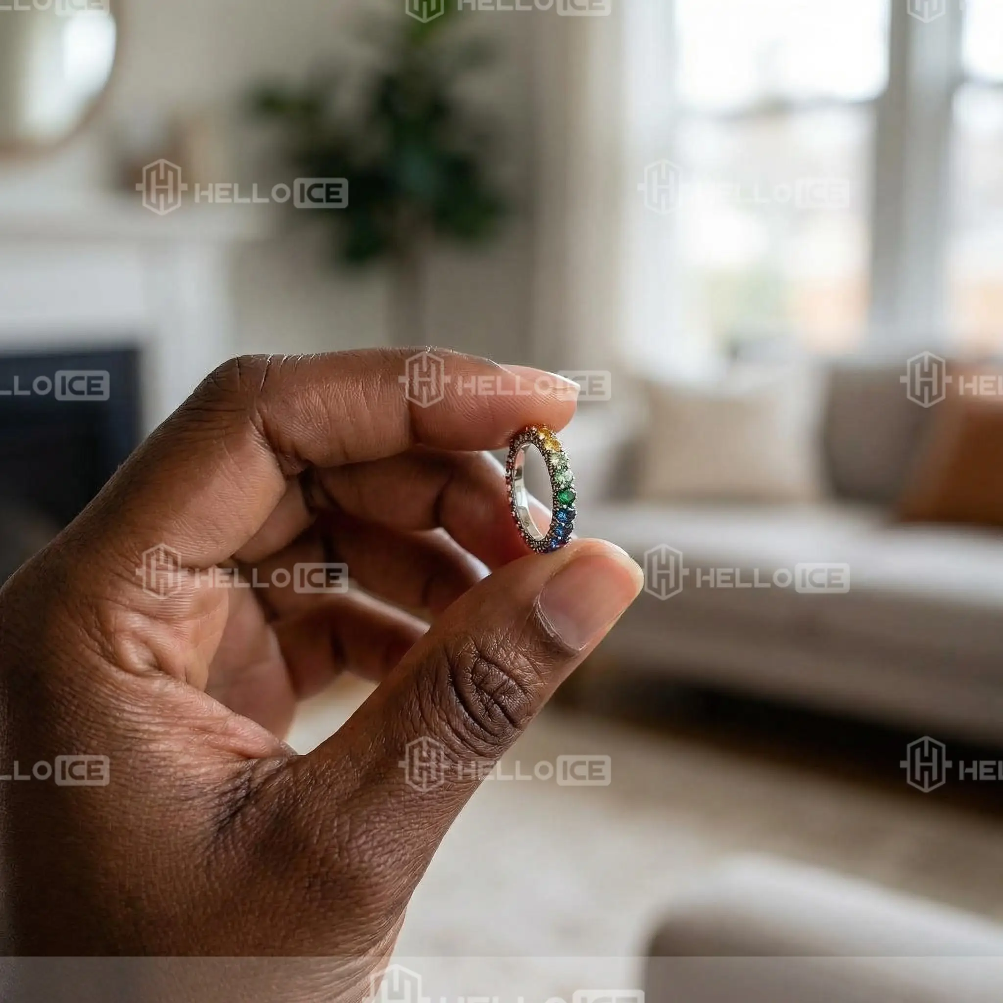 Helloice Review Image