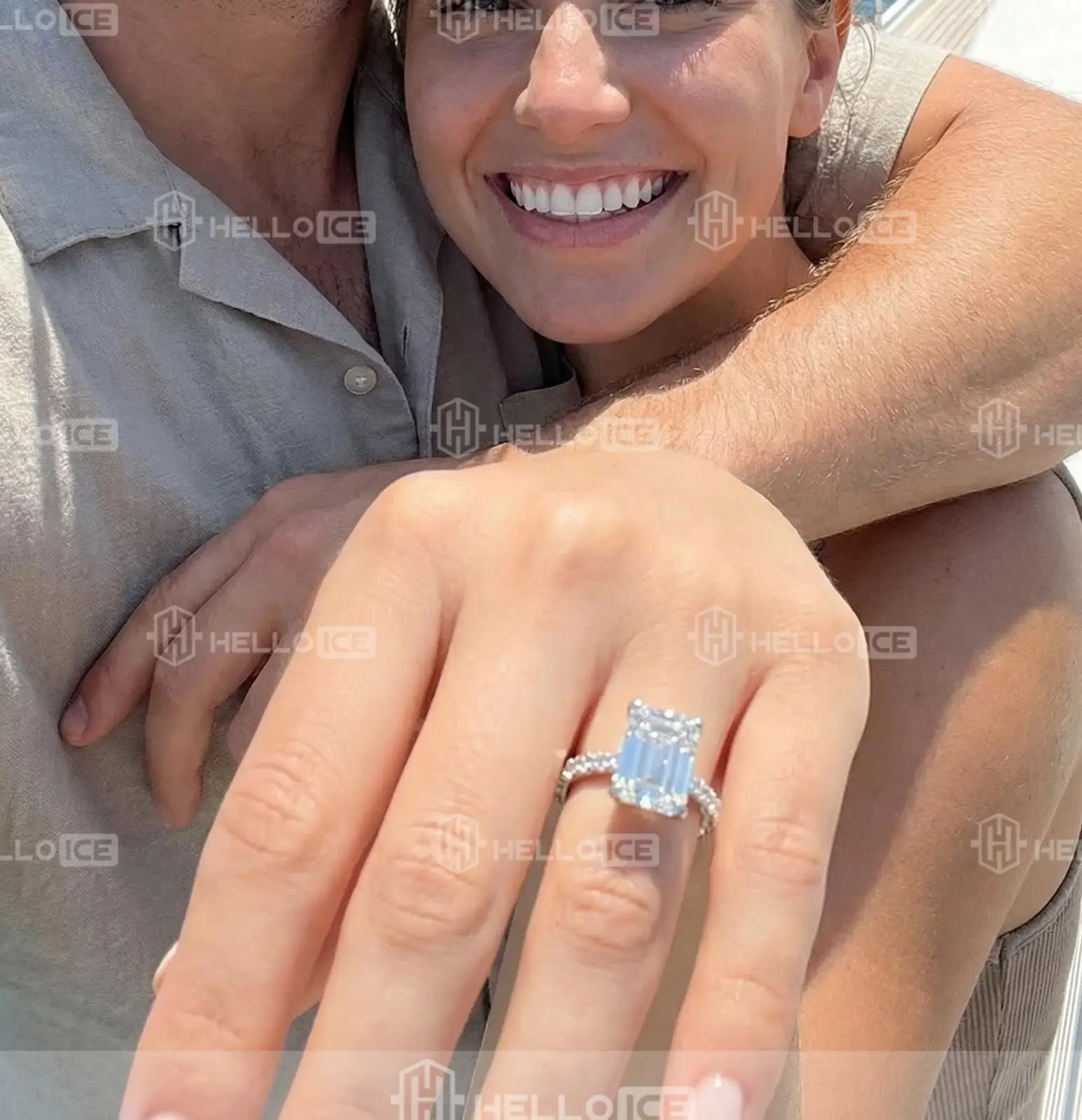 Helloice Review Image