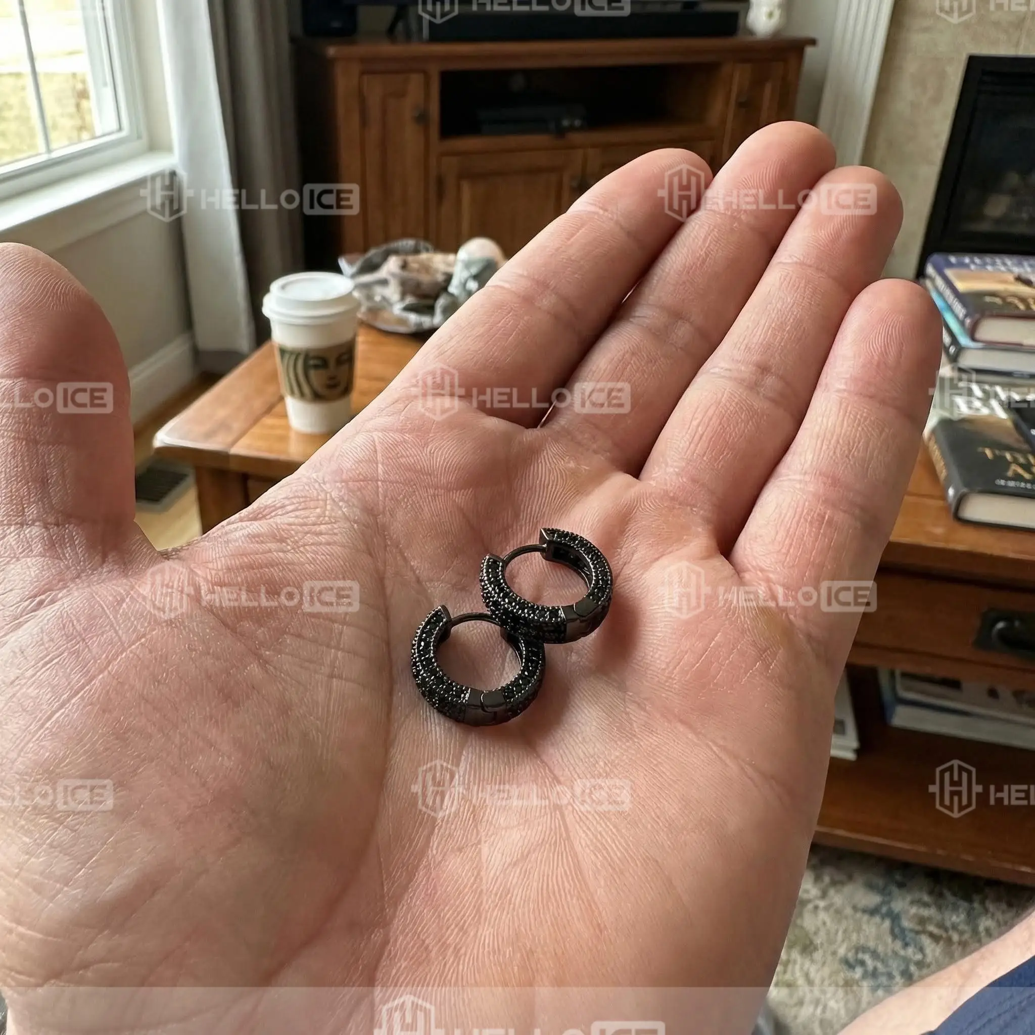 Helloice Review Image