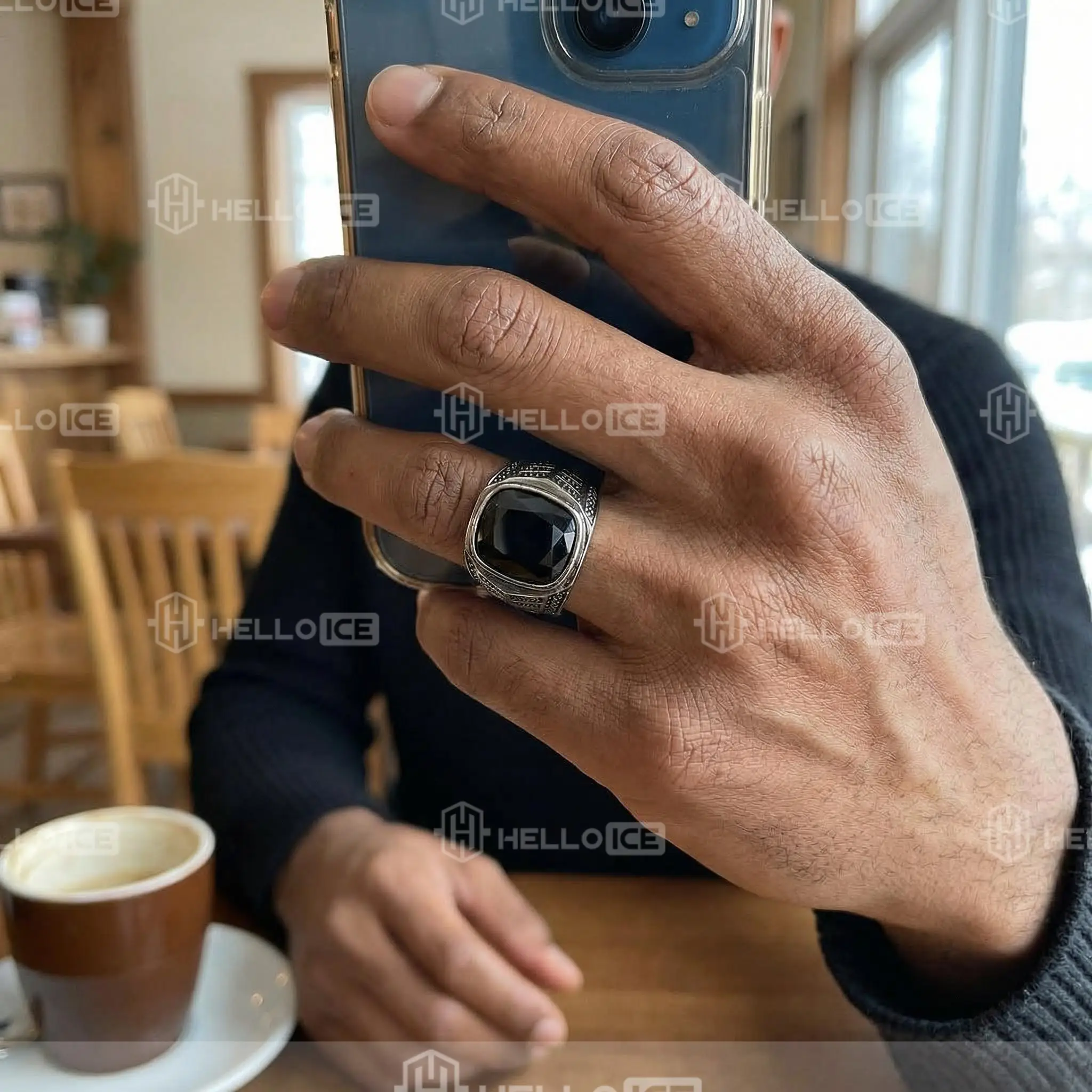 Helloice Review Image