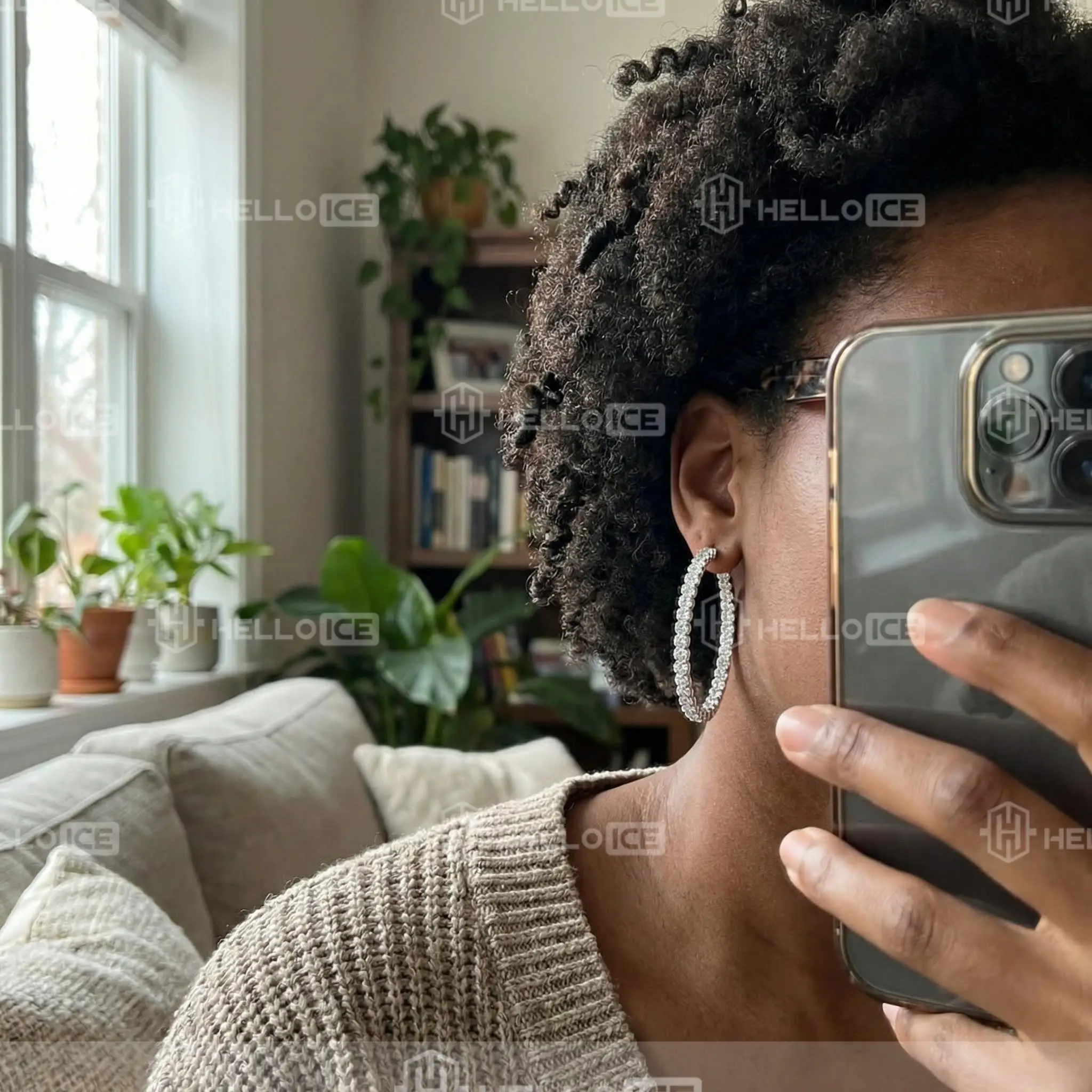 Helloice Review Image