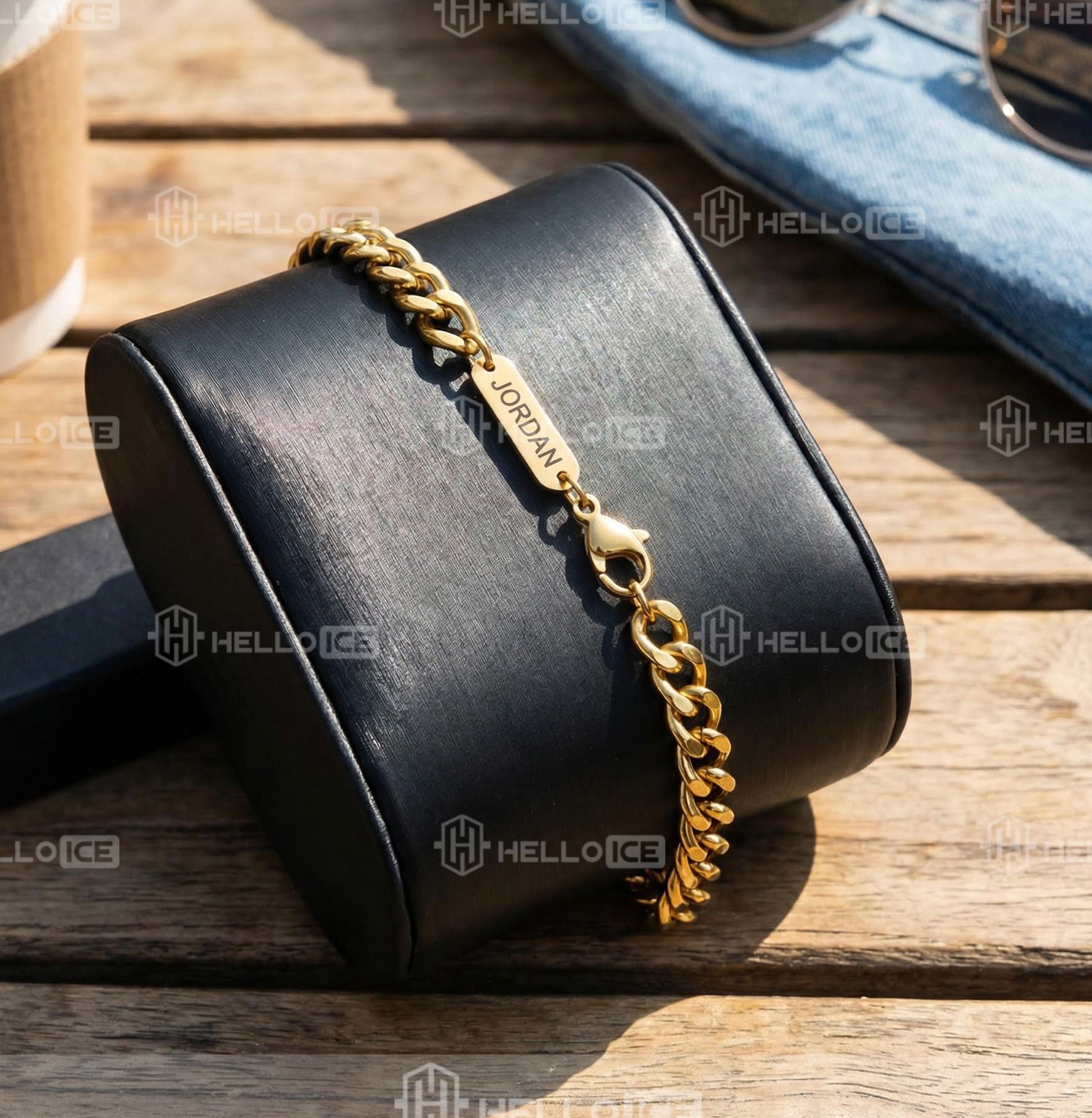 Helloice Review Image