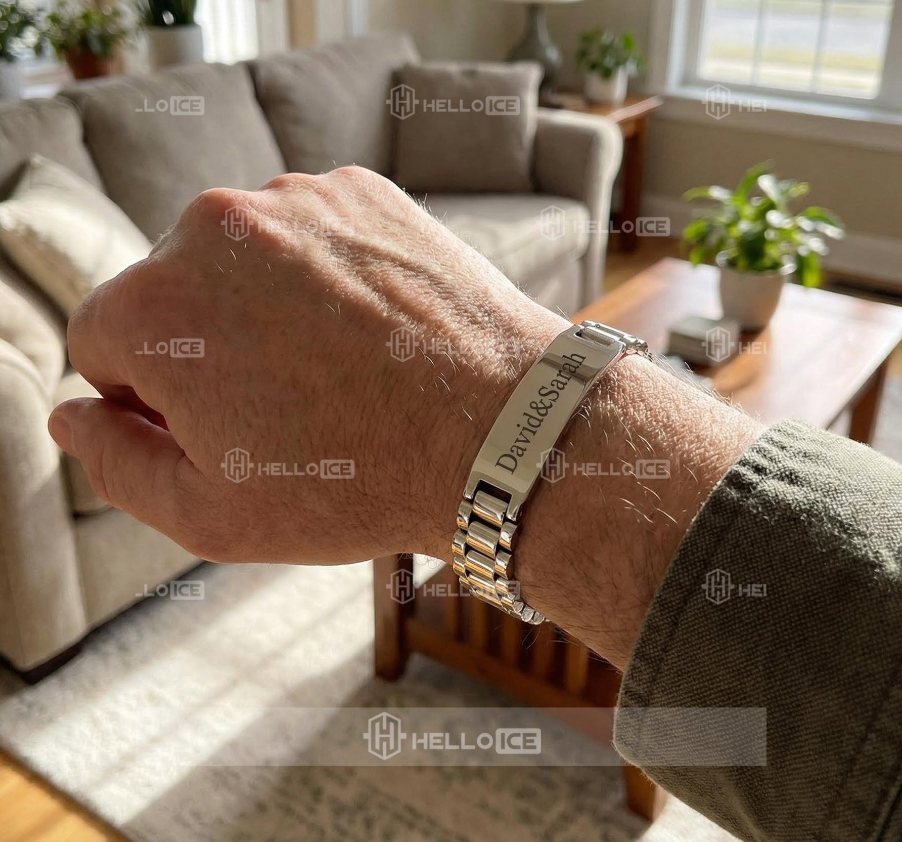 Helloice Review Image