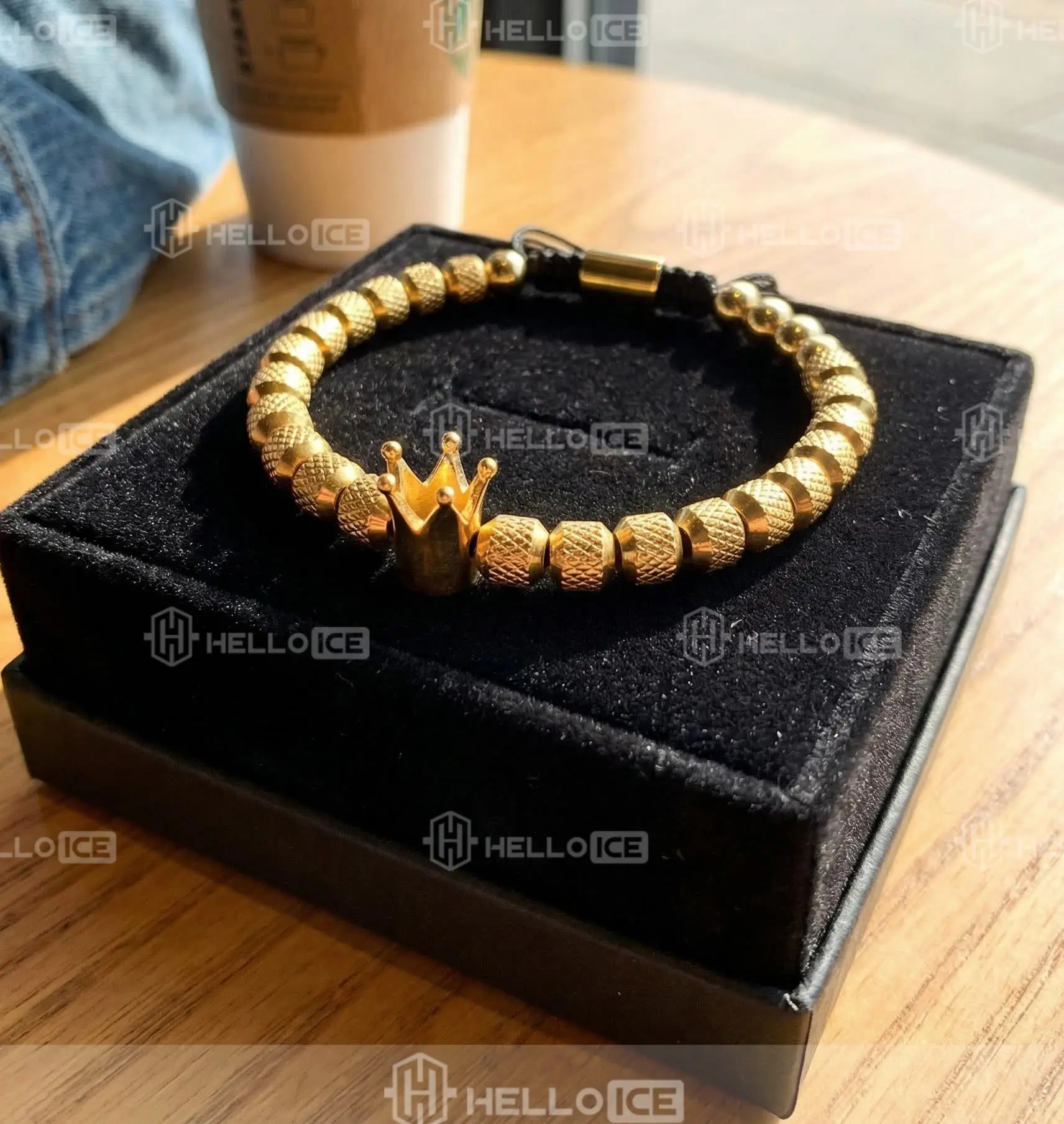 Helloice Review Image