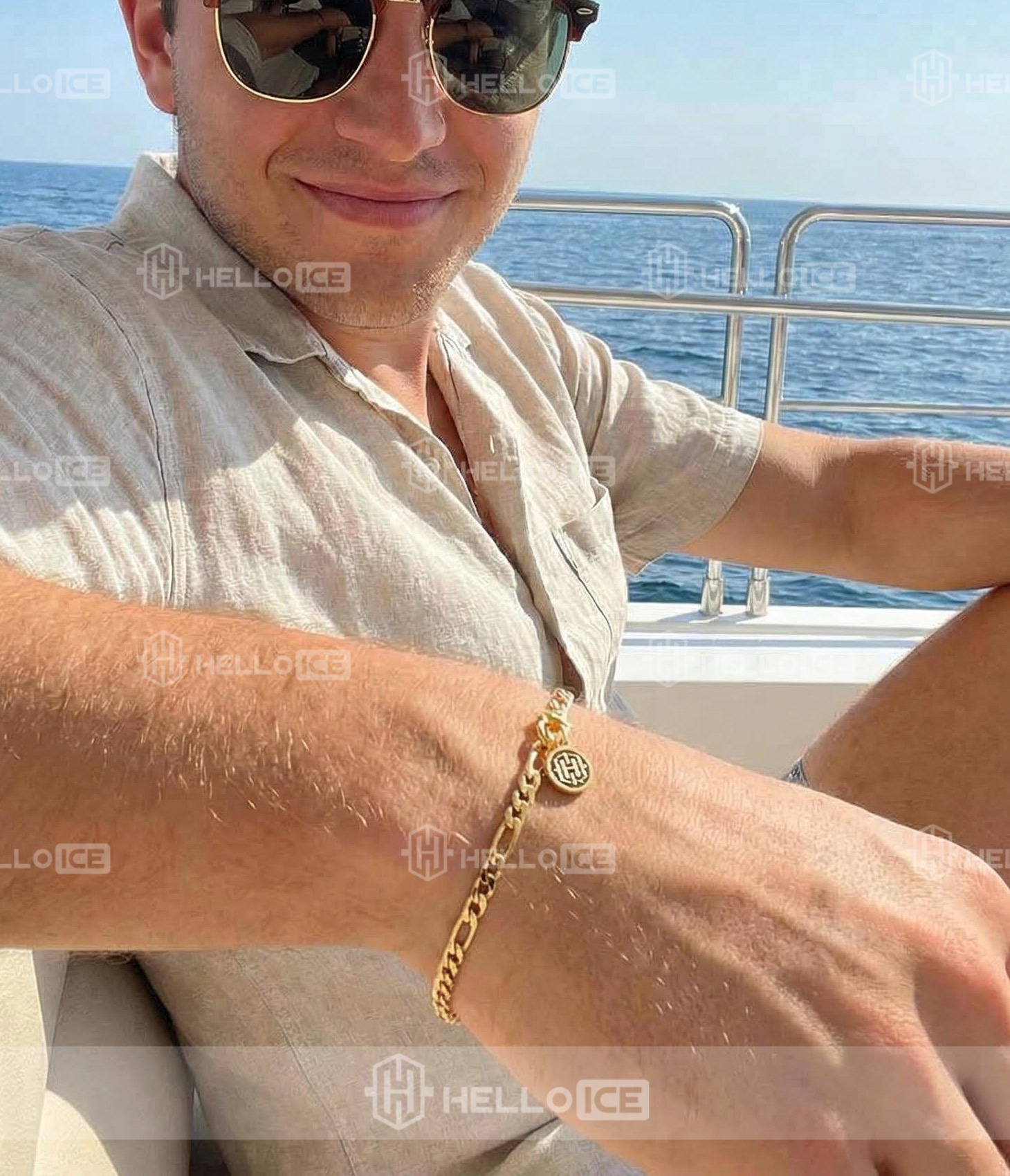 Helloice Review Image