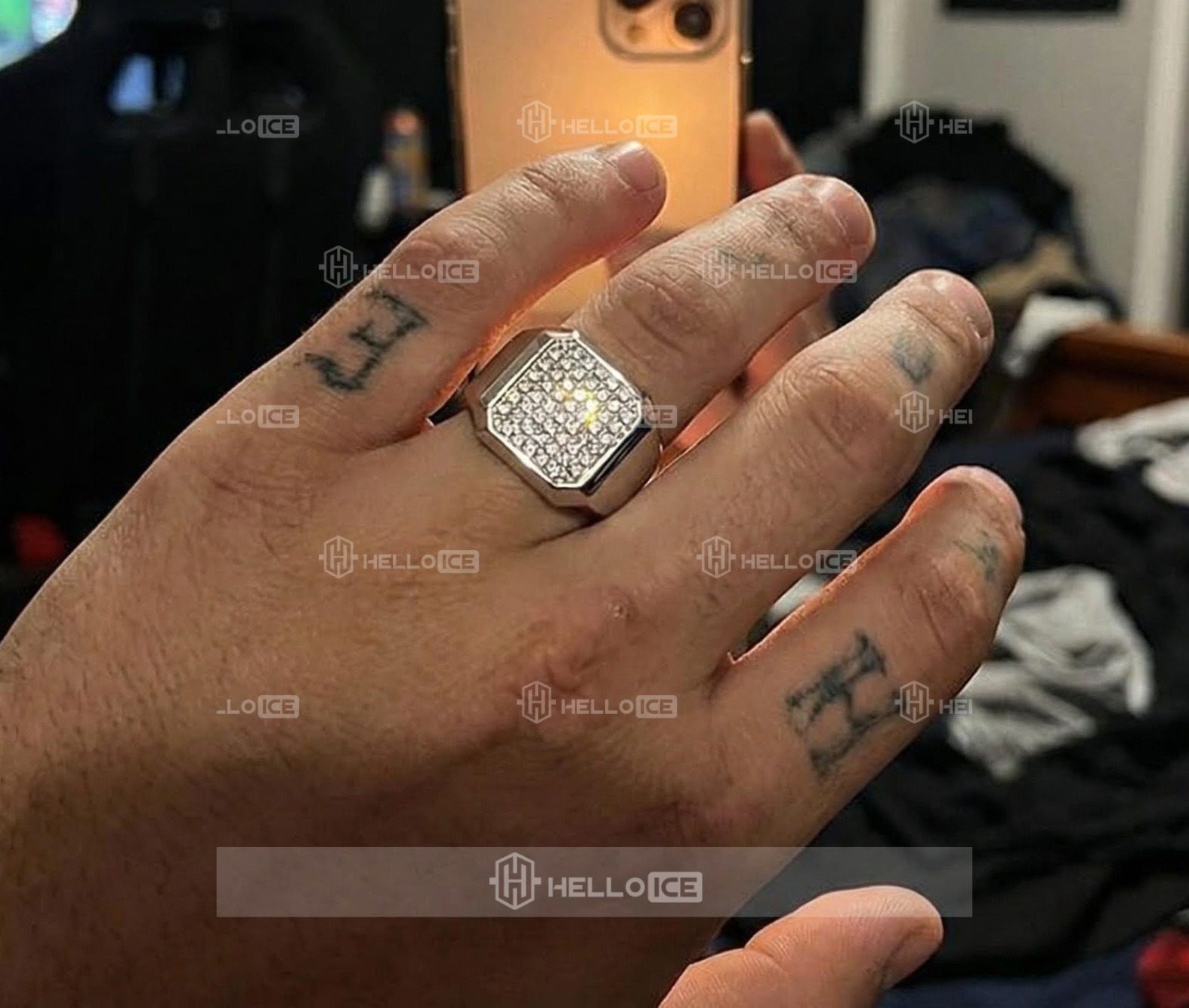 Helloice Review Image