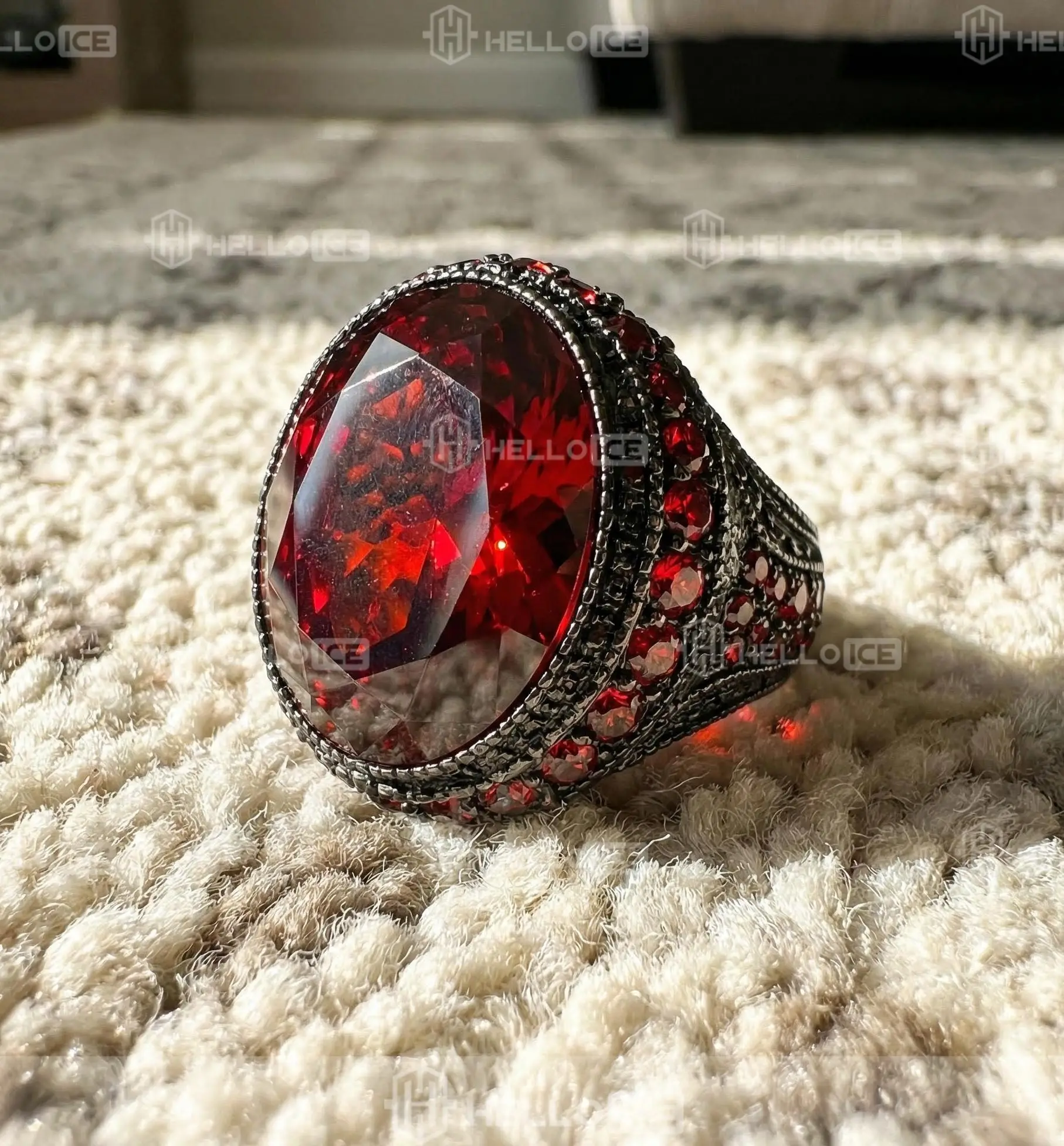 Helloice Review Image