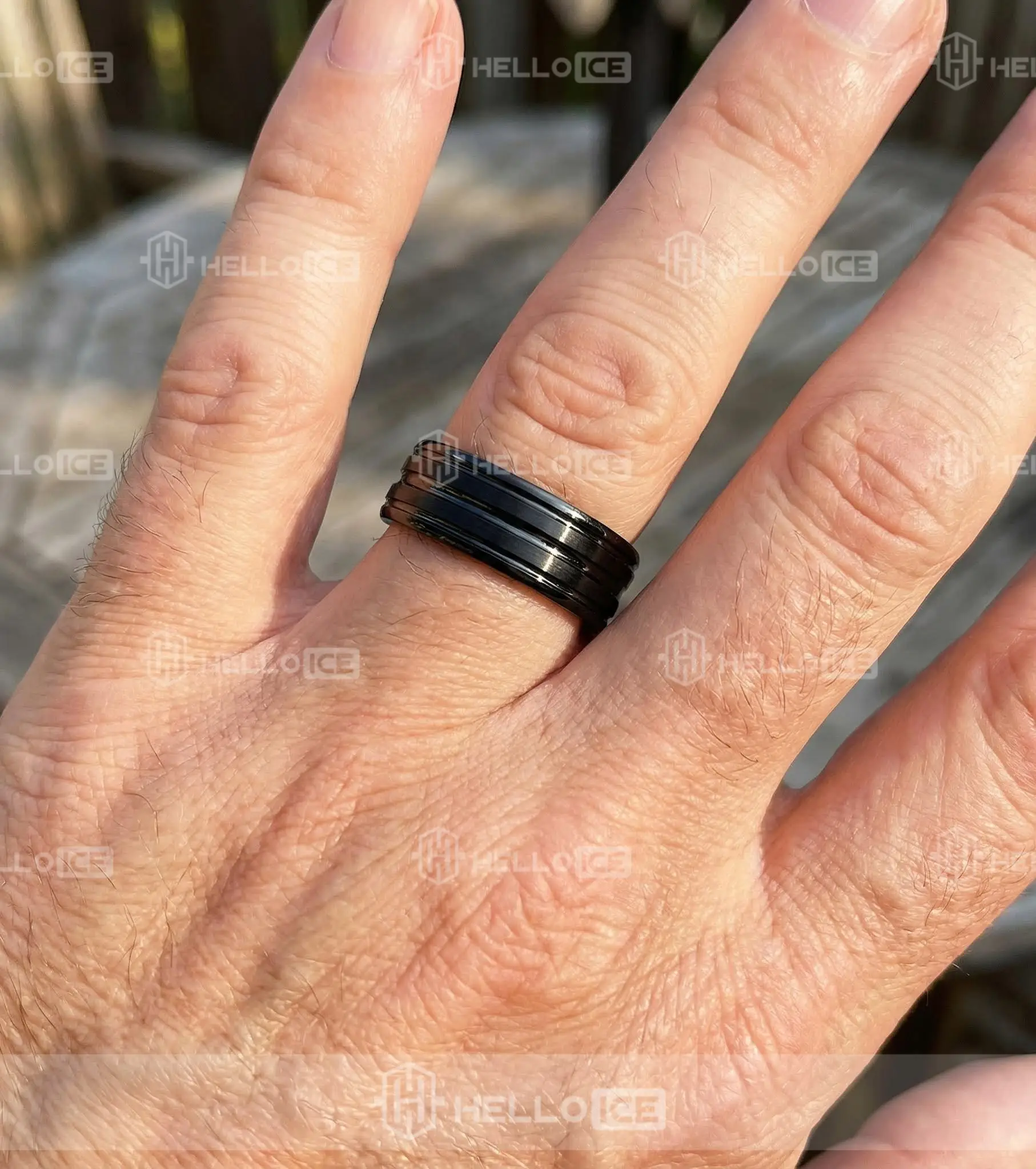 Helloice Review Image