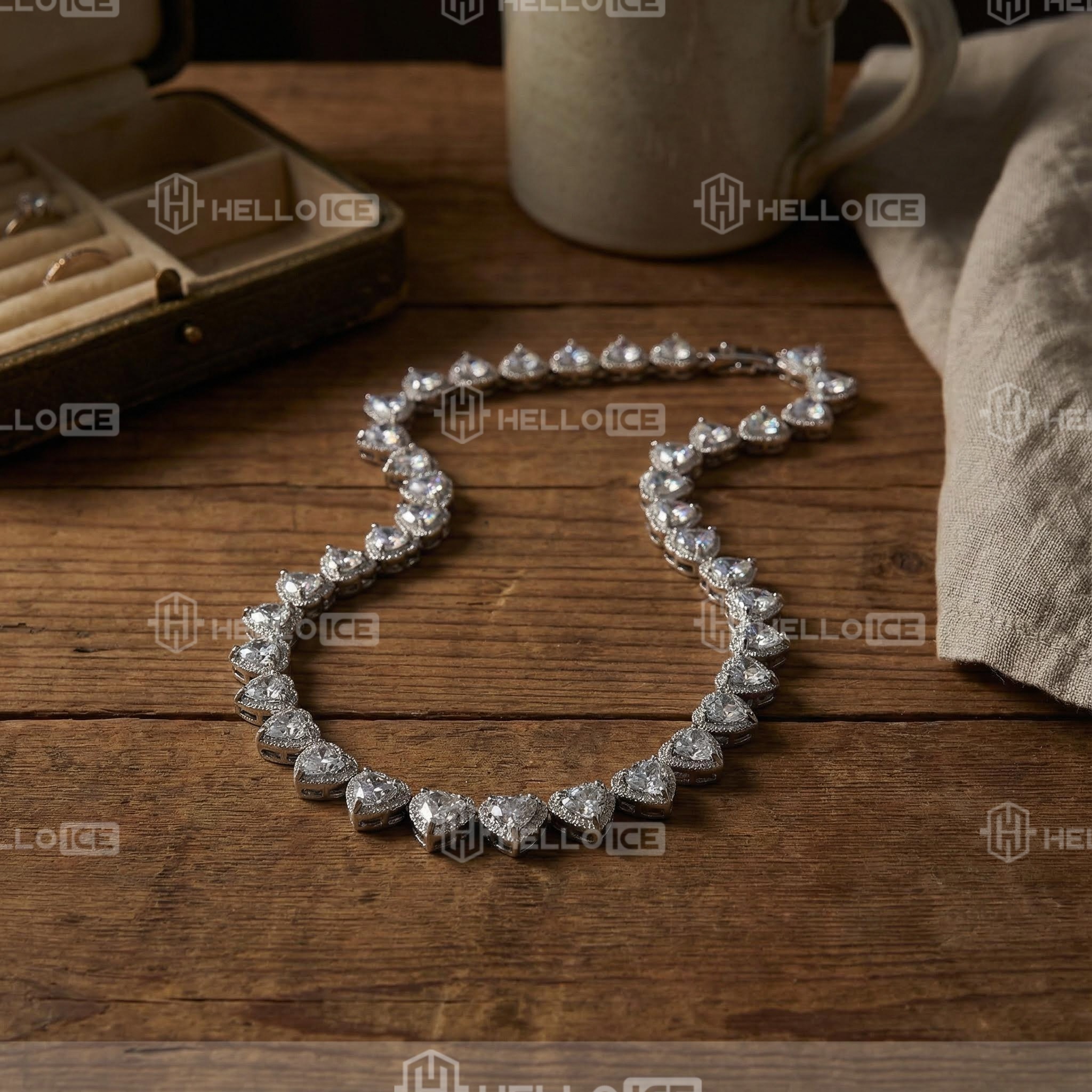 Helloice Review Image