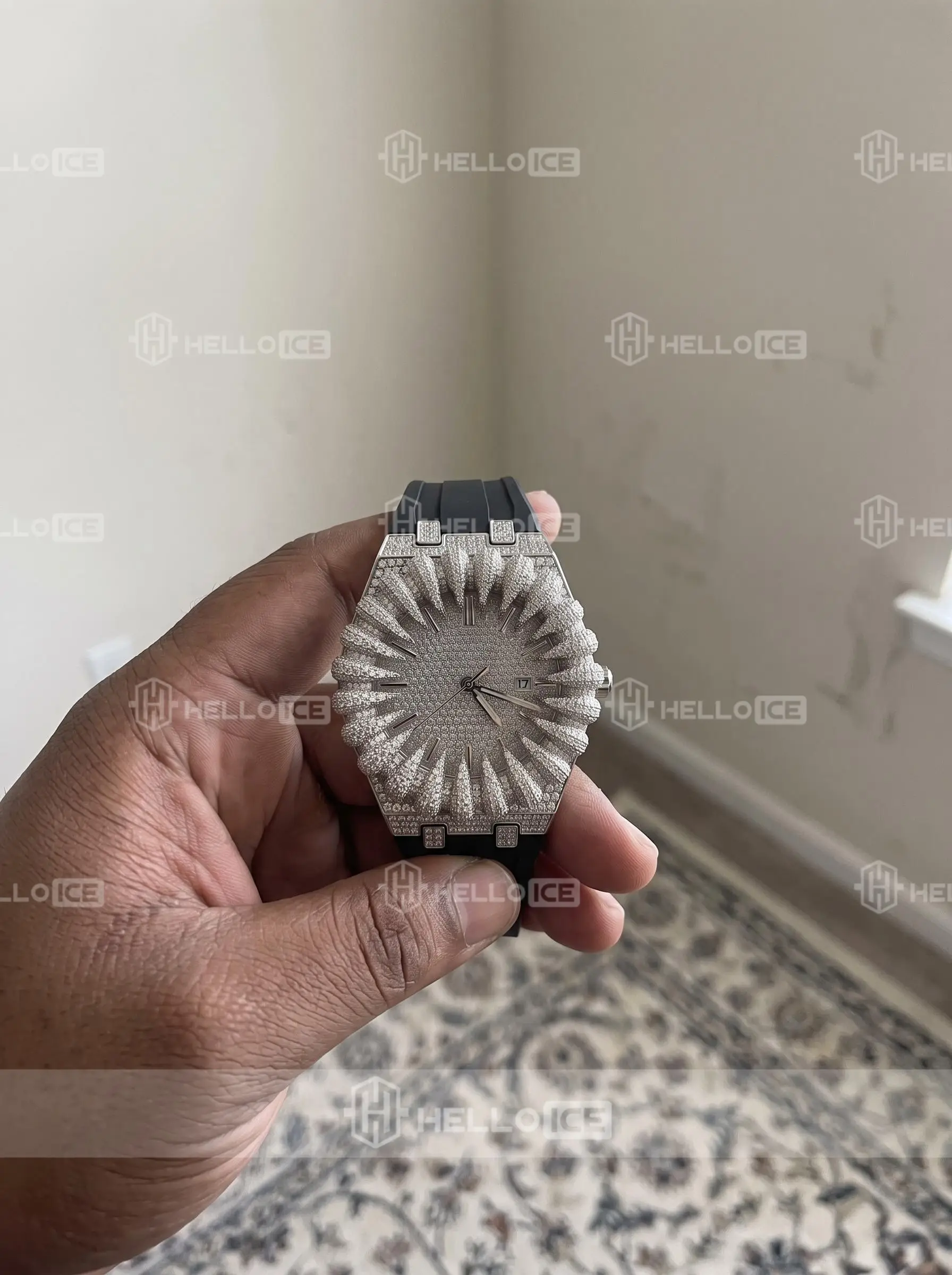 Helloice Review Image