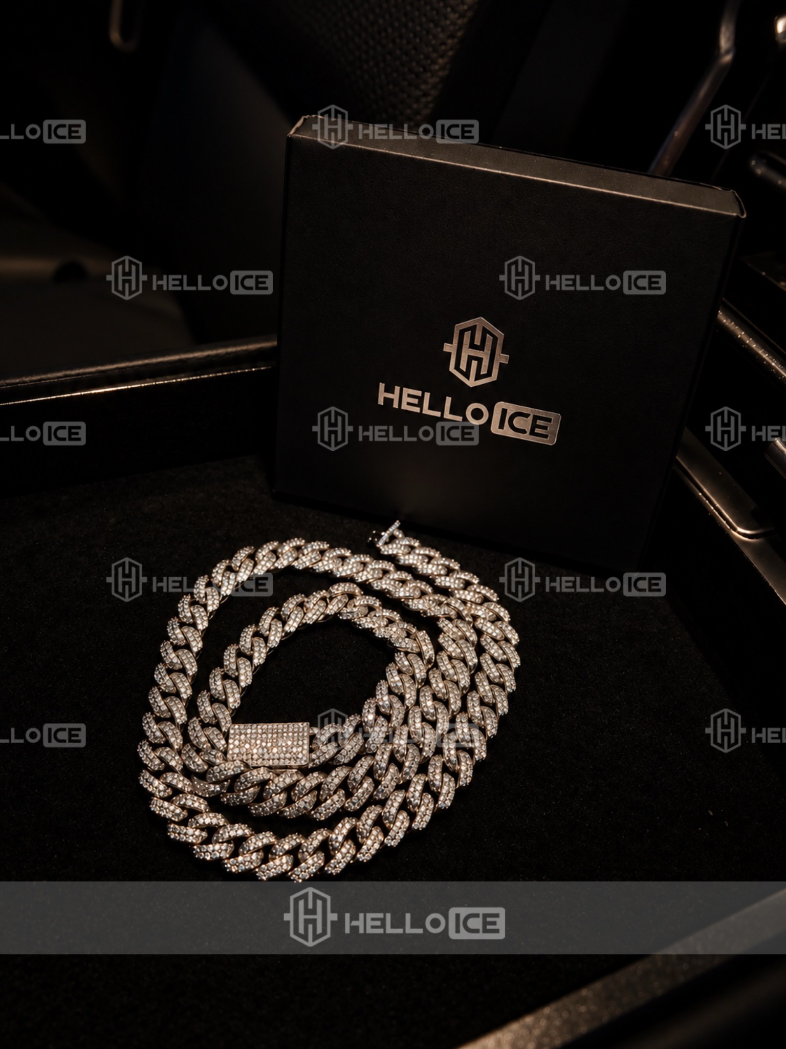Helloice Review Image