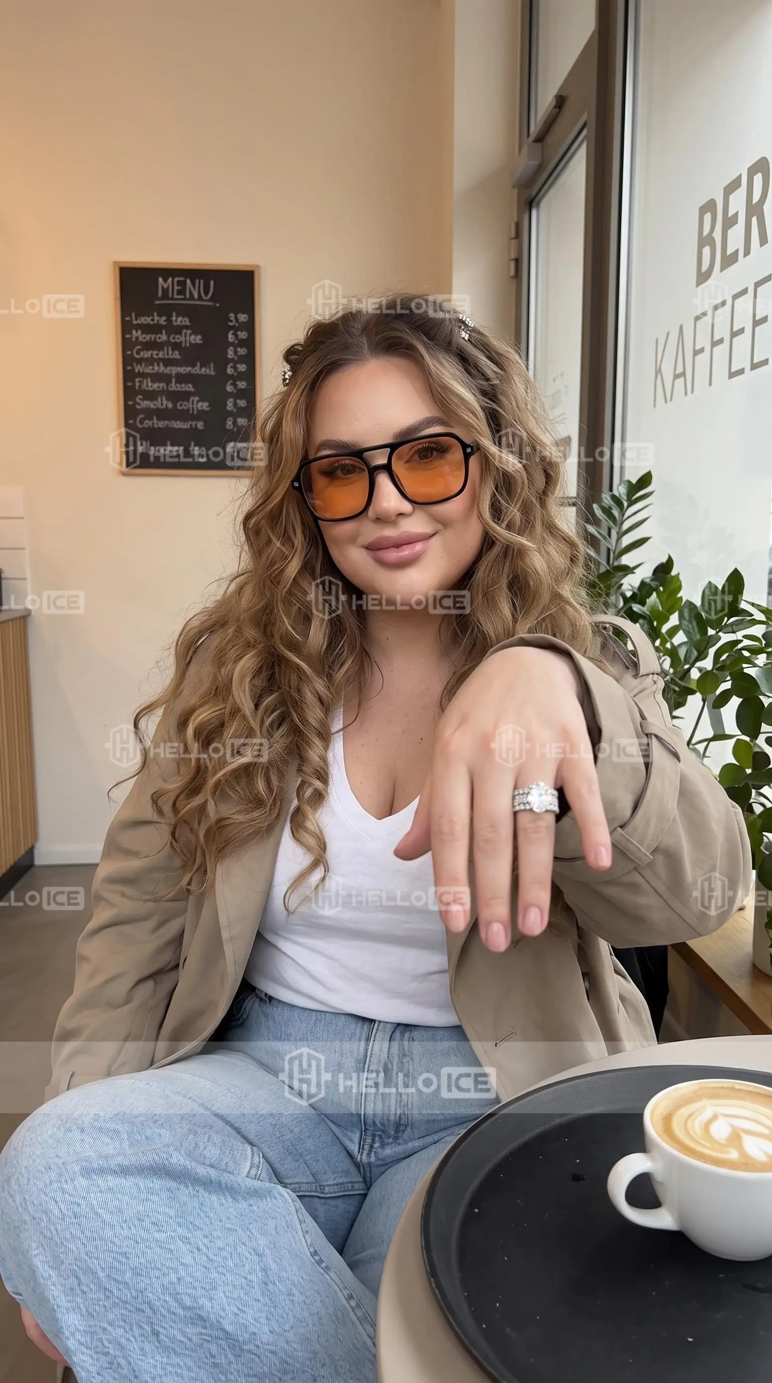Helloice Review Image