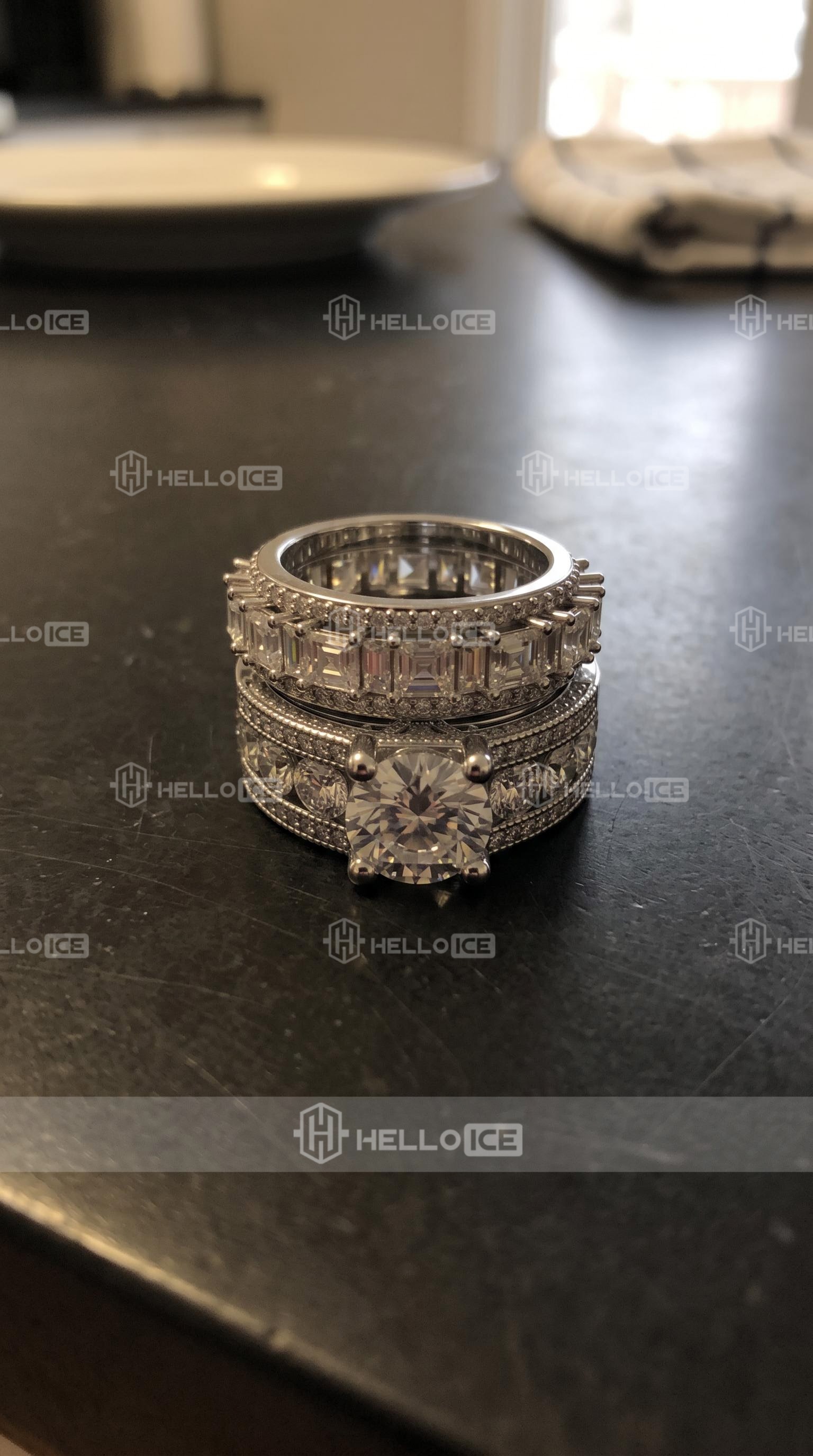 Helloice Review Image