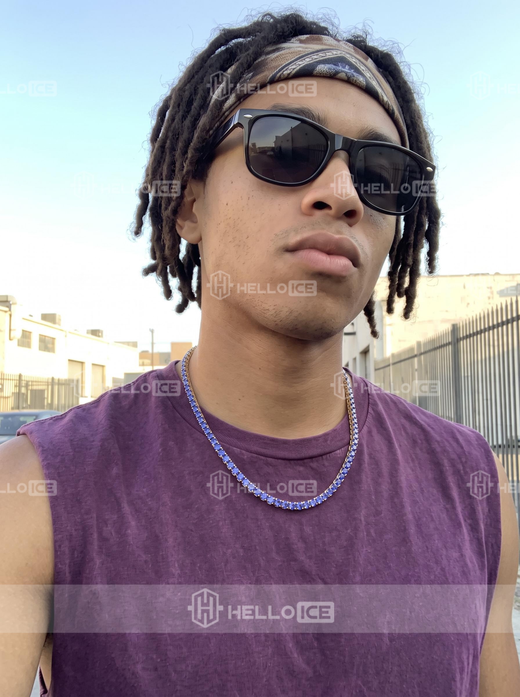 Helloice Review Image