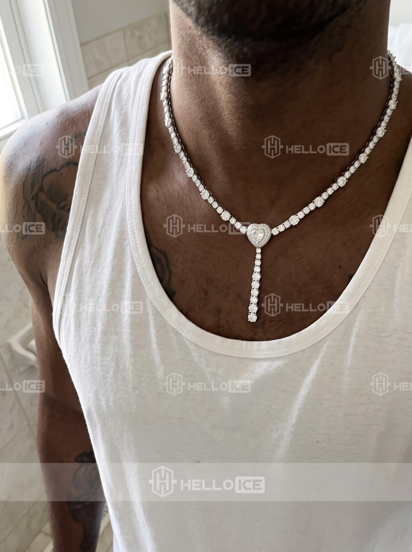 Helloice Review Image