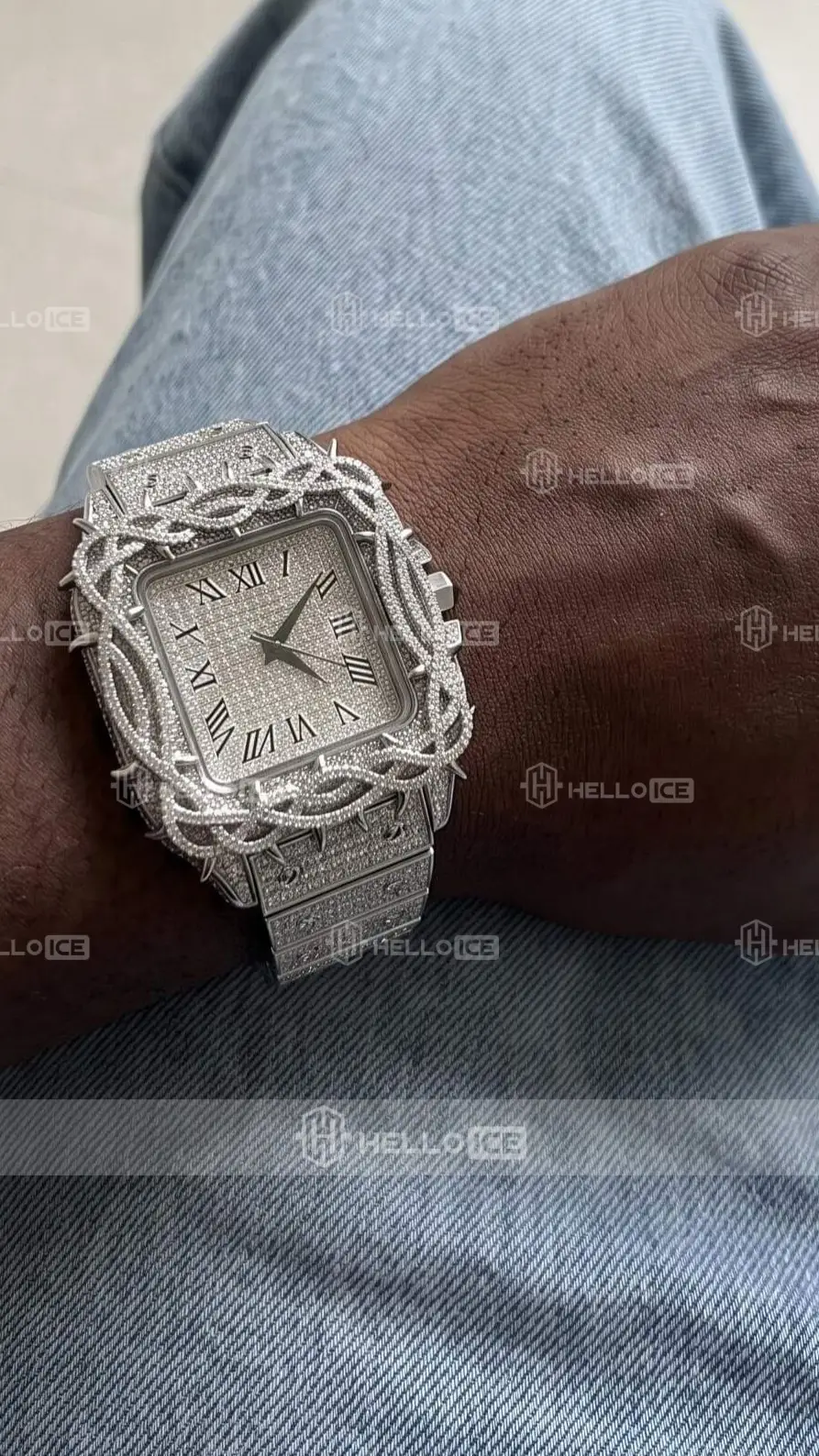 Helloice Review Image