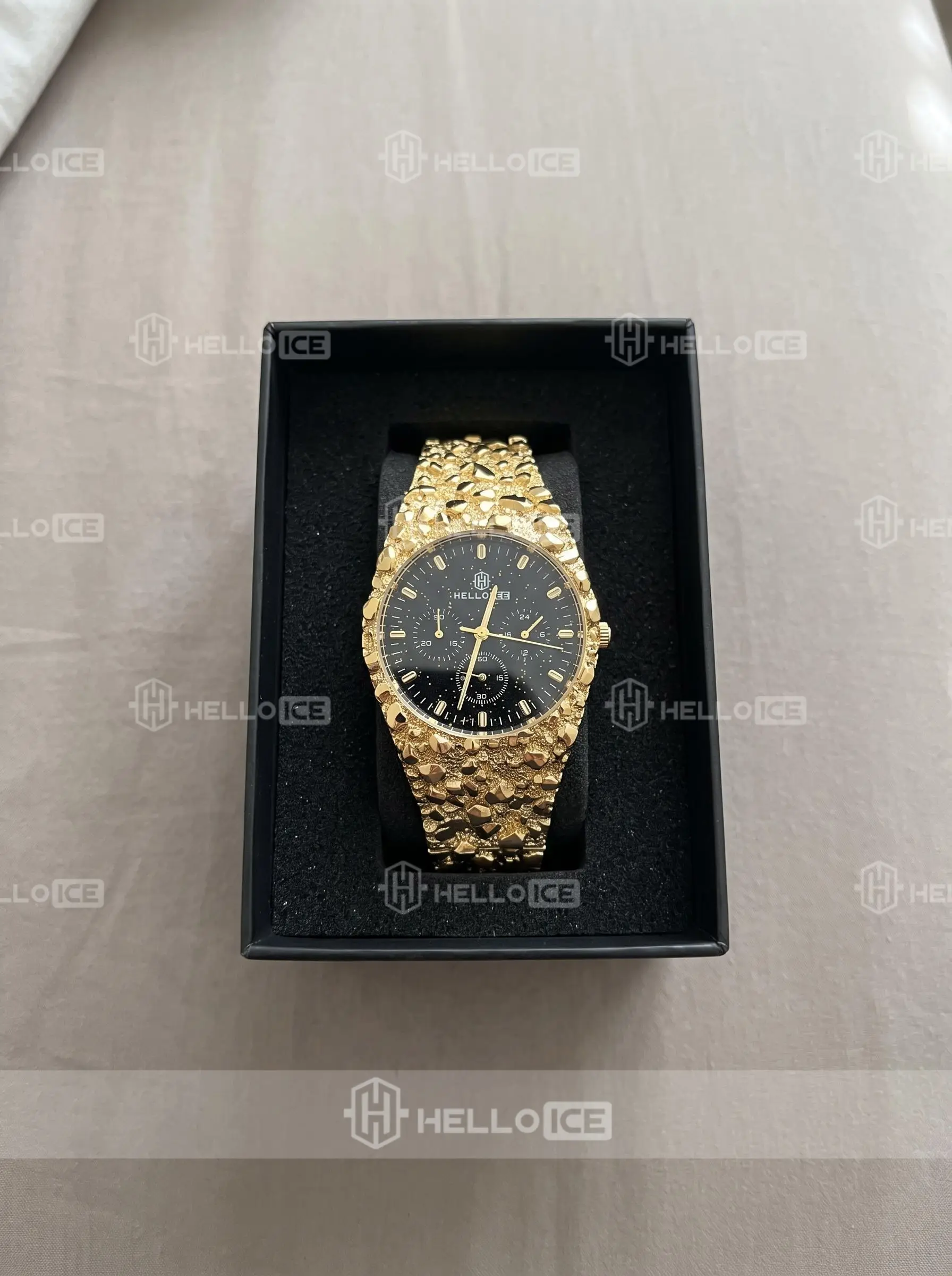 Helloice Review Image