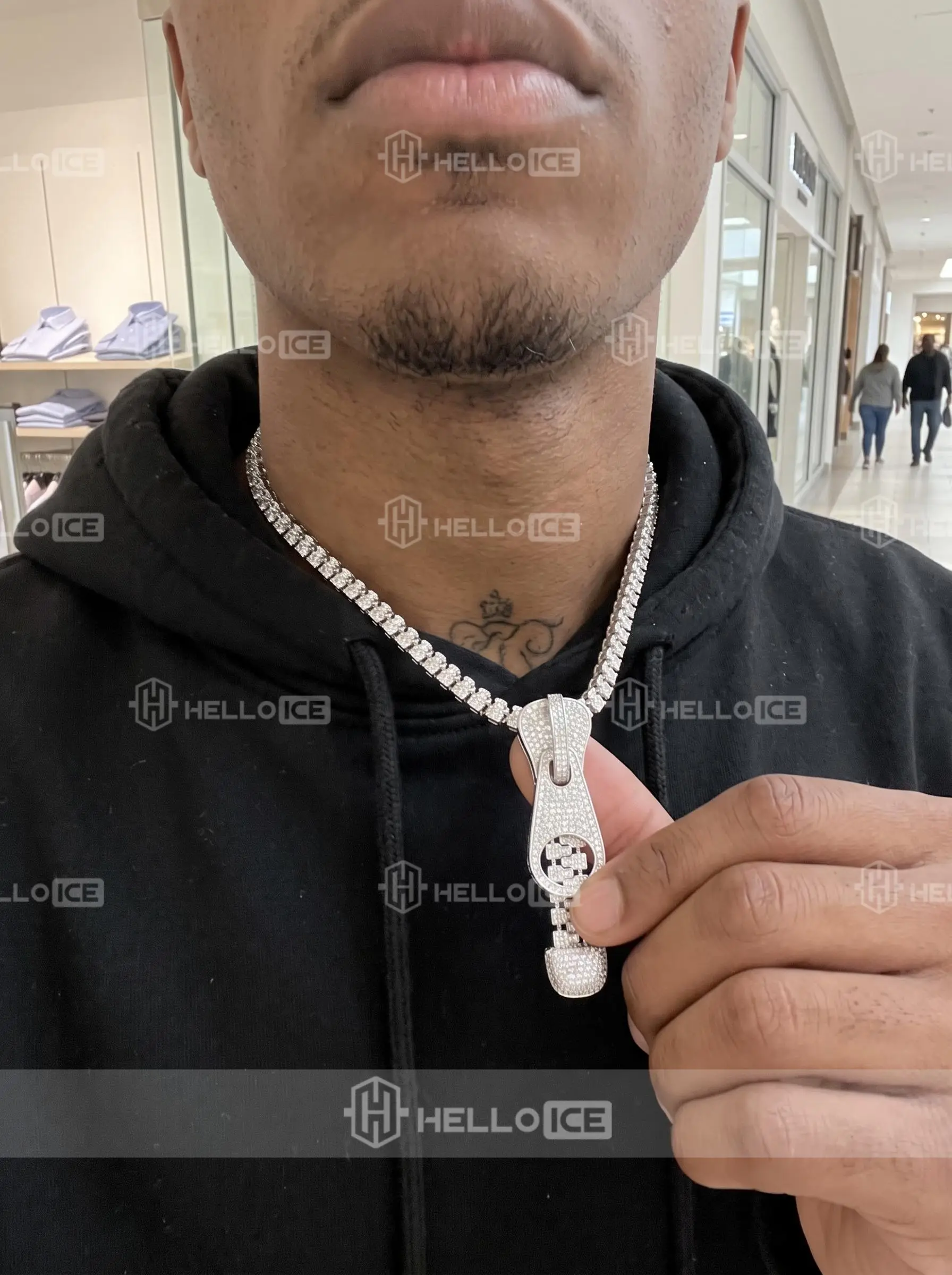 Helloice Review Image