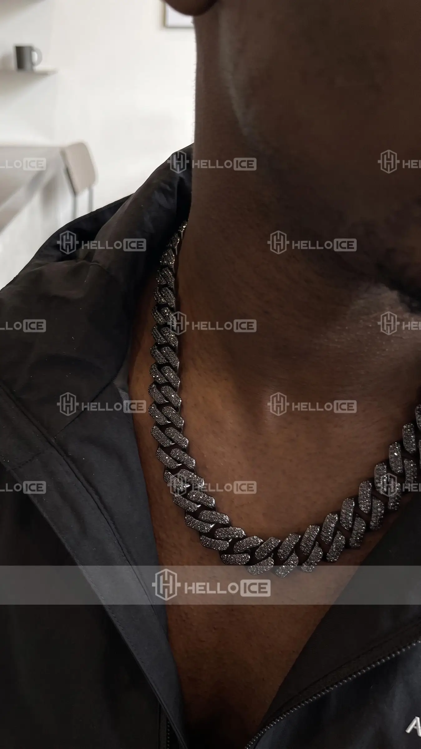 Helloice Review Image