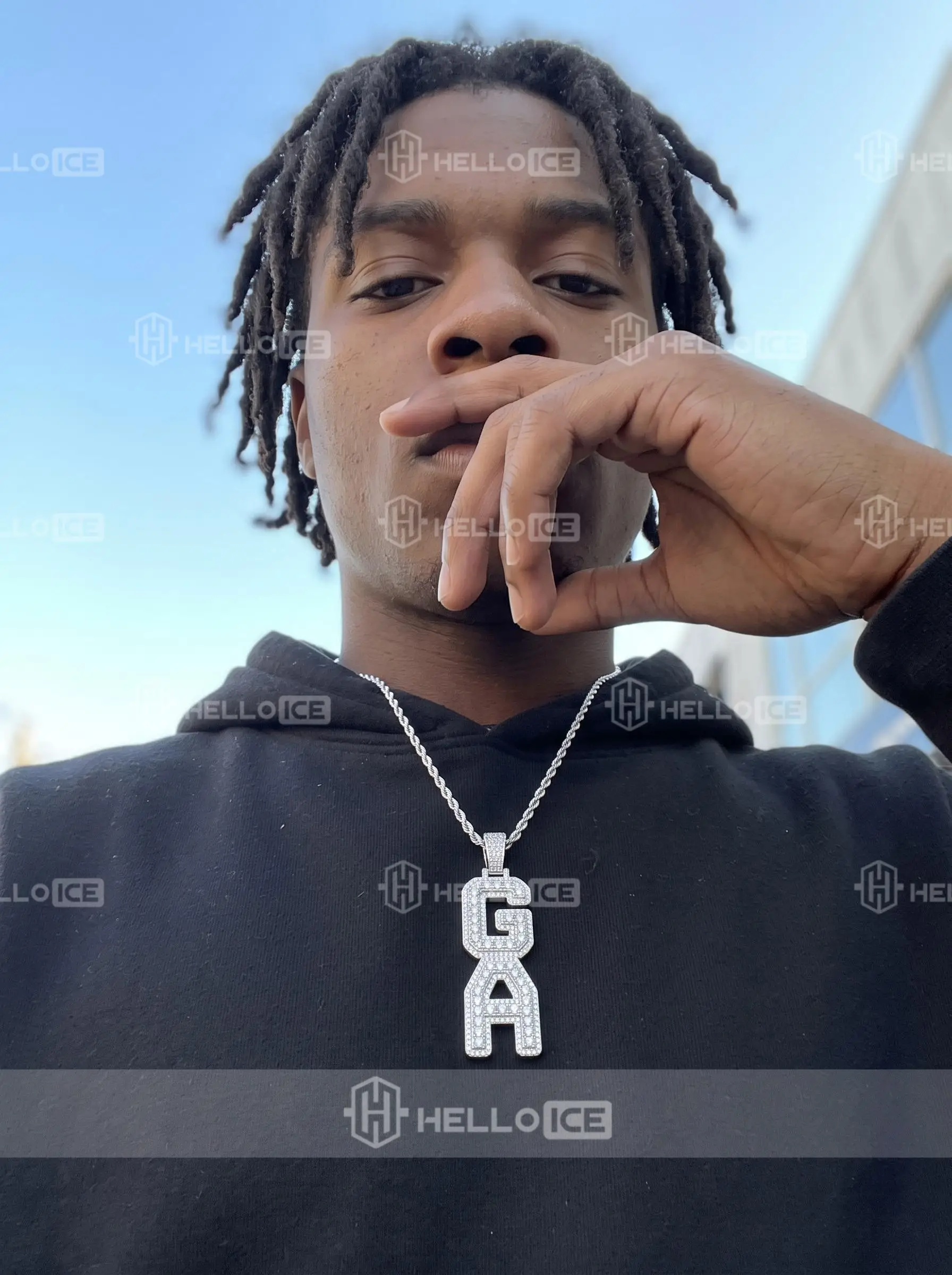 Helloice Review Image
