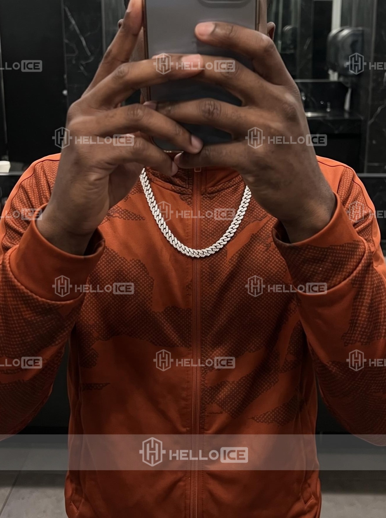 Helloice Review Image