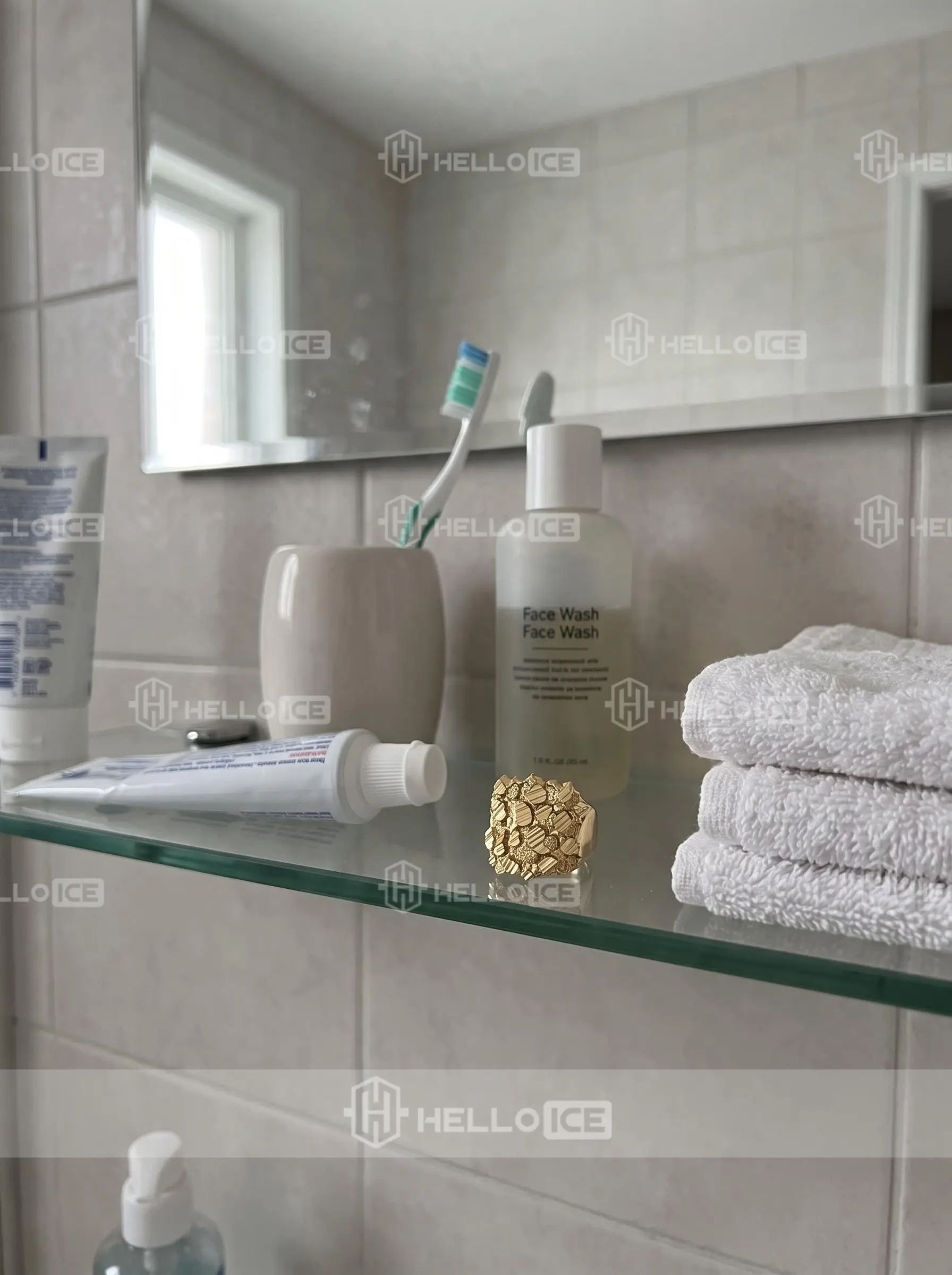 Helloice Review Image