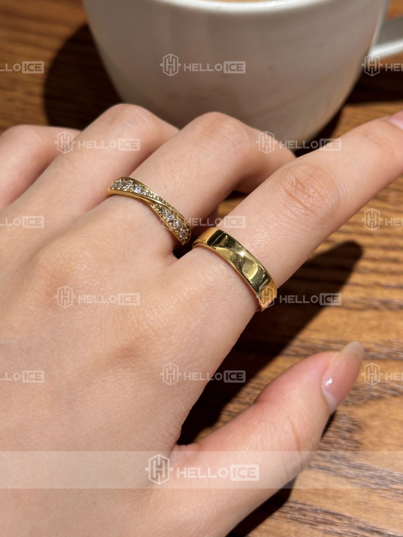 Helloice Review Image