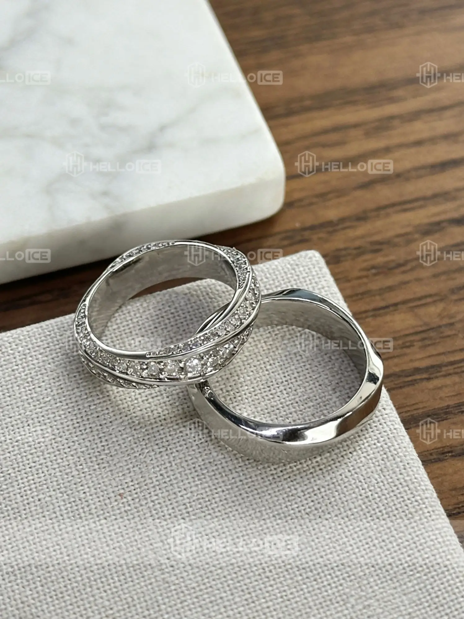 Helloice Review Image