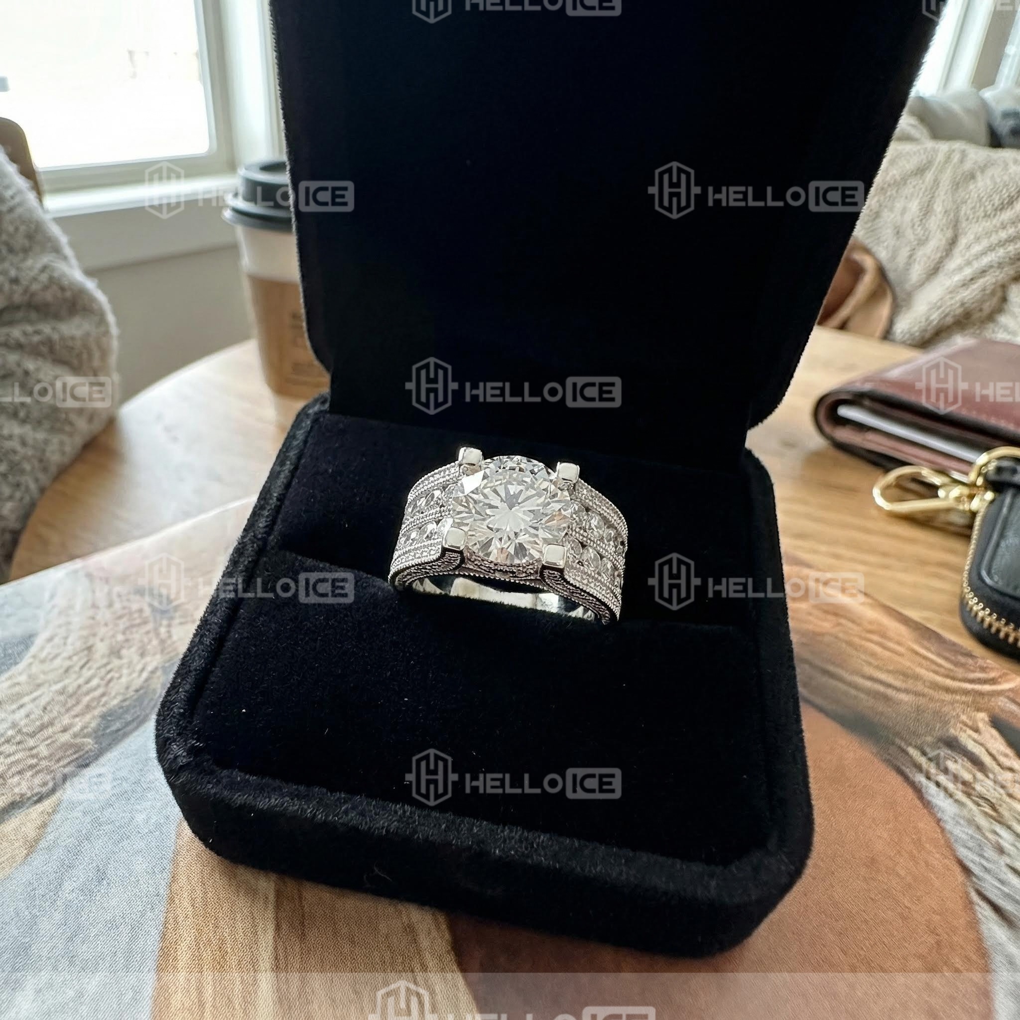 Helloice Review Image