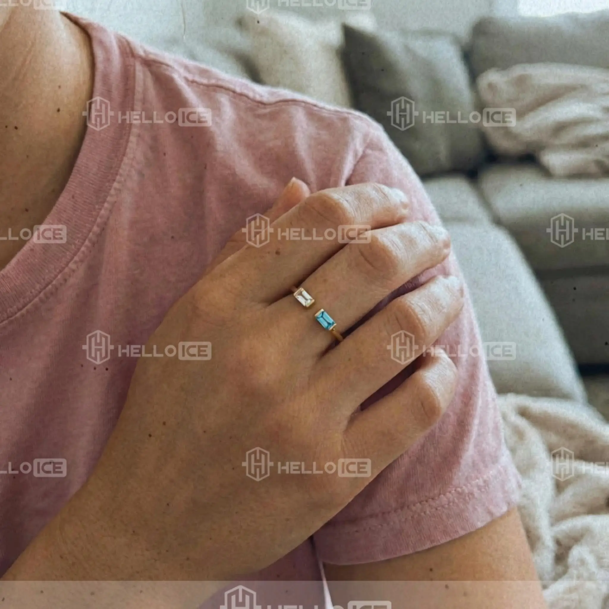 Helloice Review Image