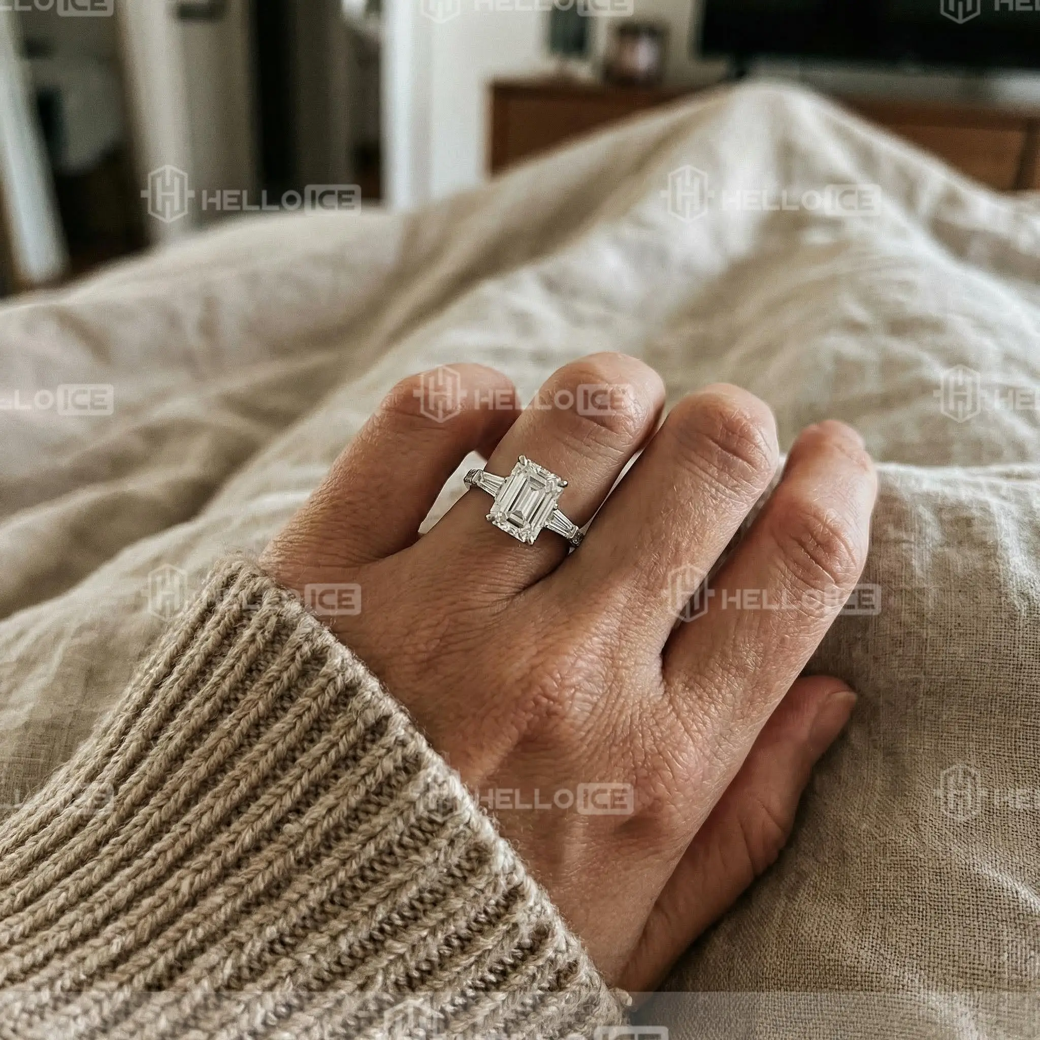 Helloice Review Image