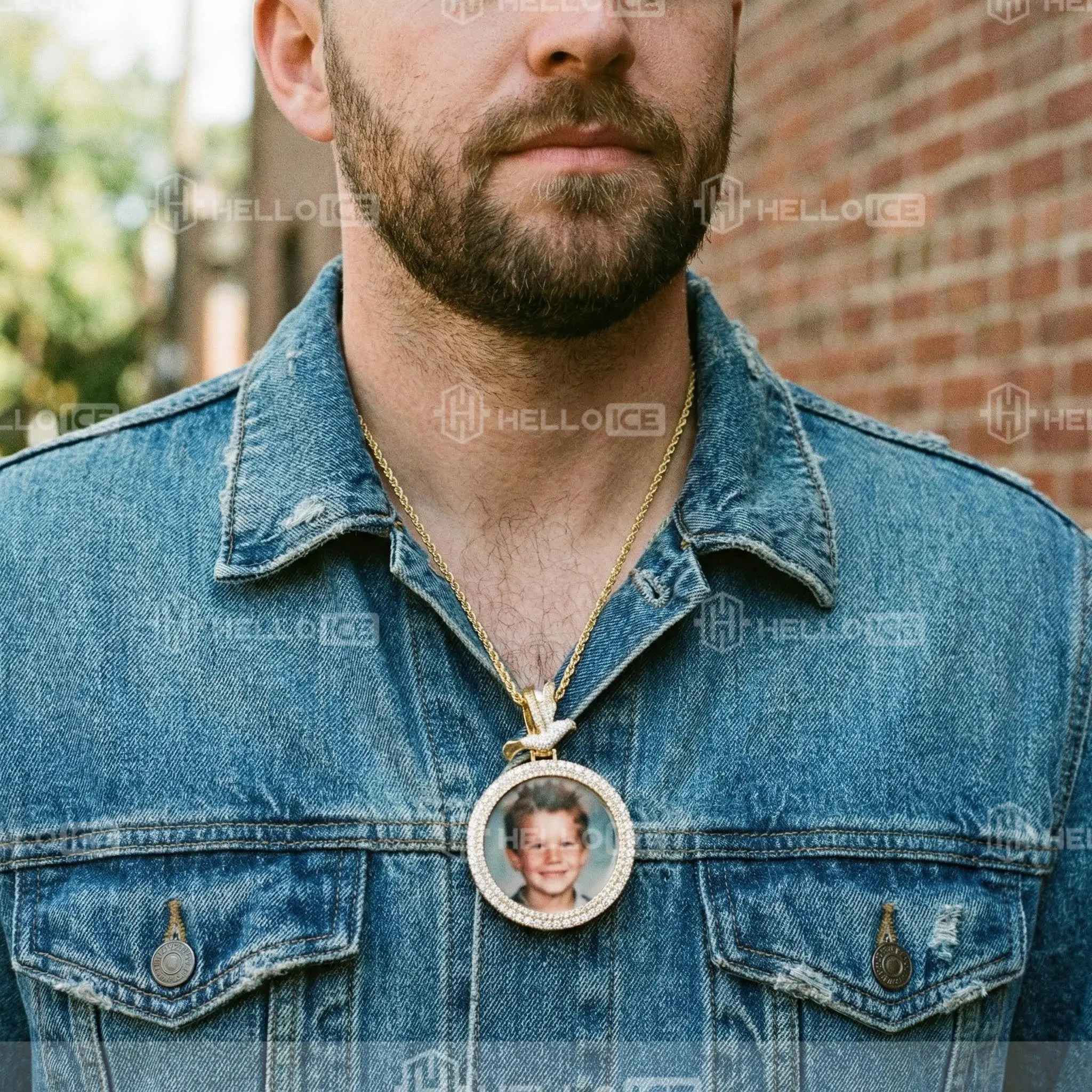 Helloice Review Image