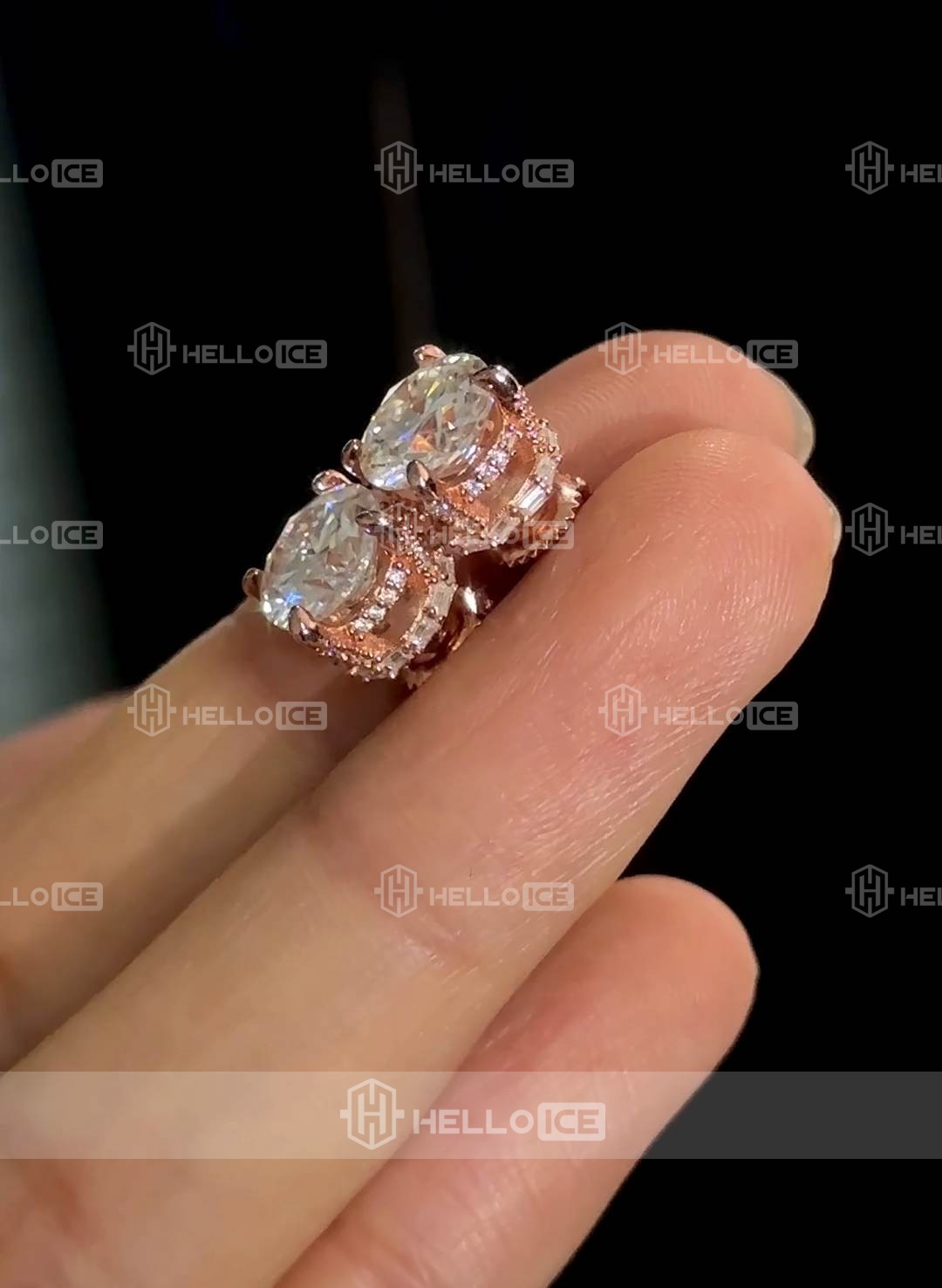 Helloice Review Image