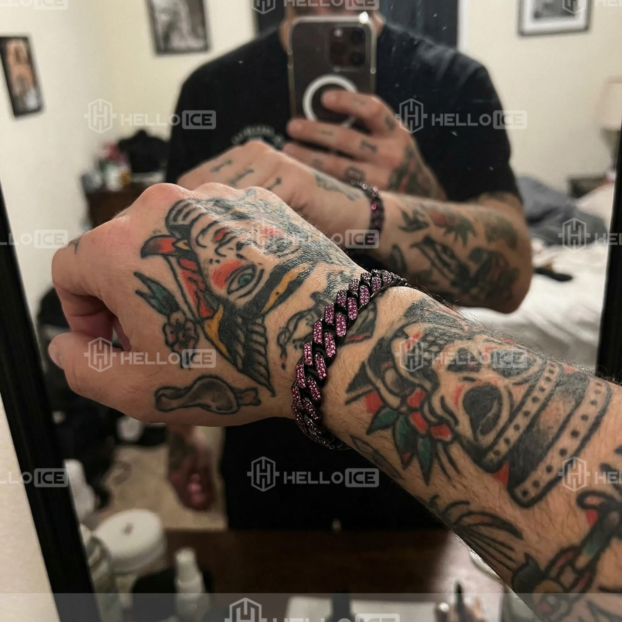 Helloice Review Image