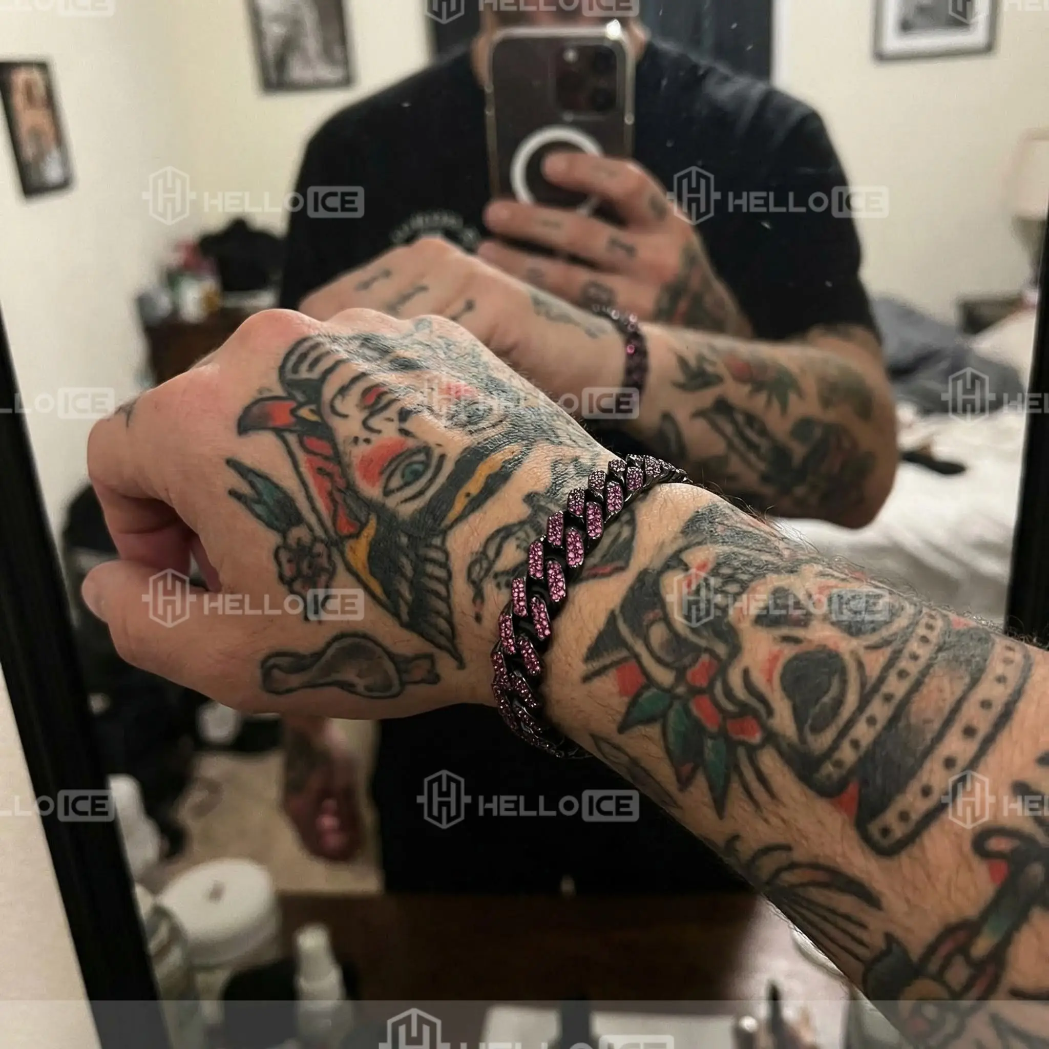 Helloice Review Image